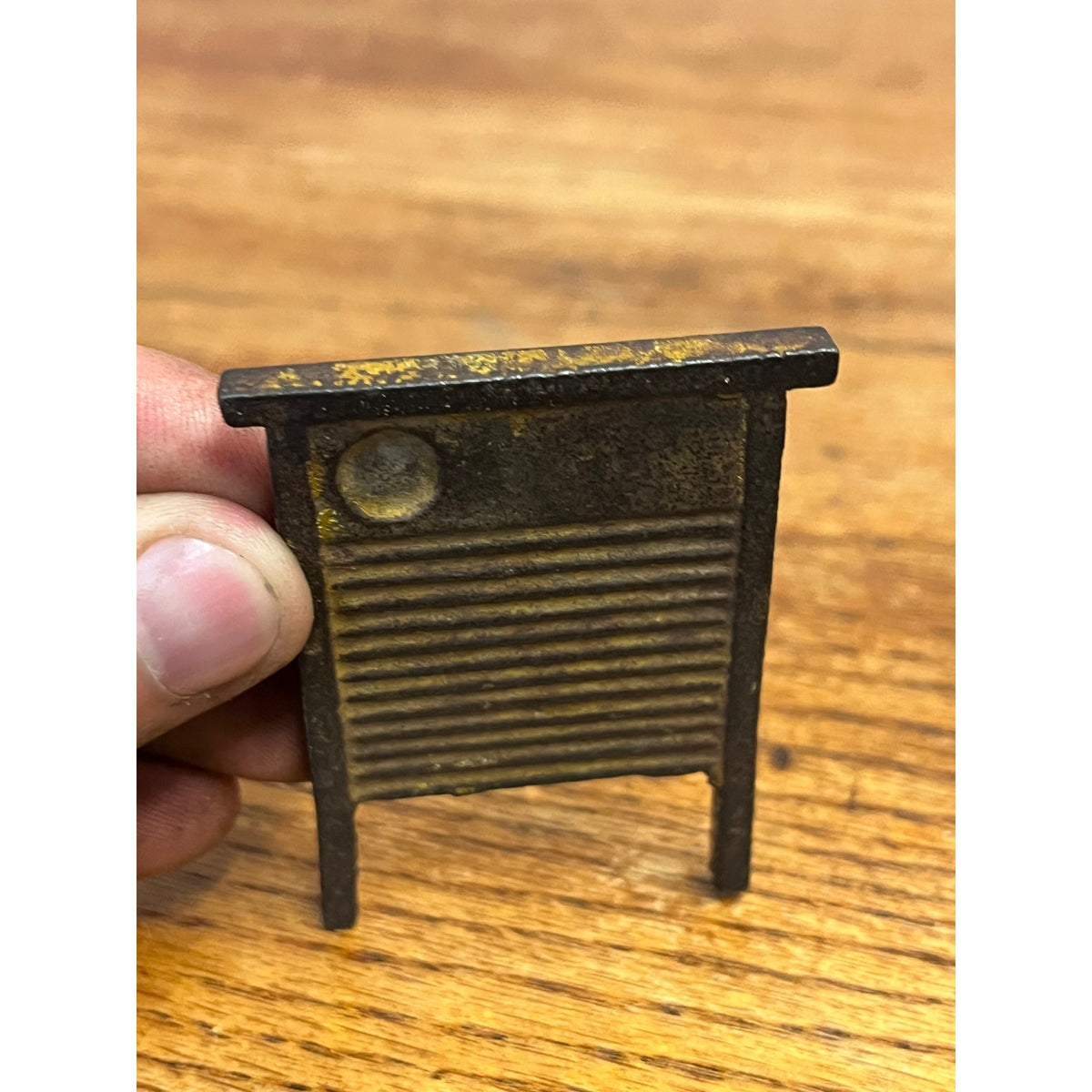 Antique 1880s J.E. Stevens Cast Iron MiniatureWash Board & Tub Dollhouse Toys