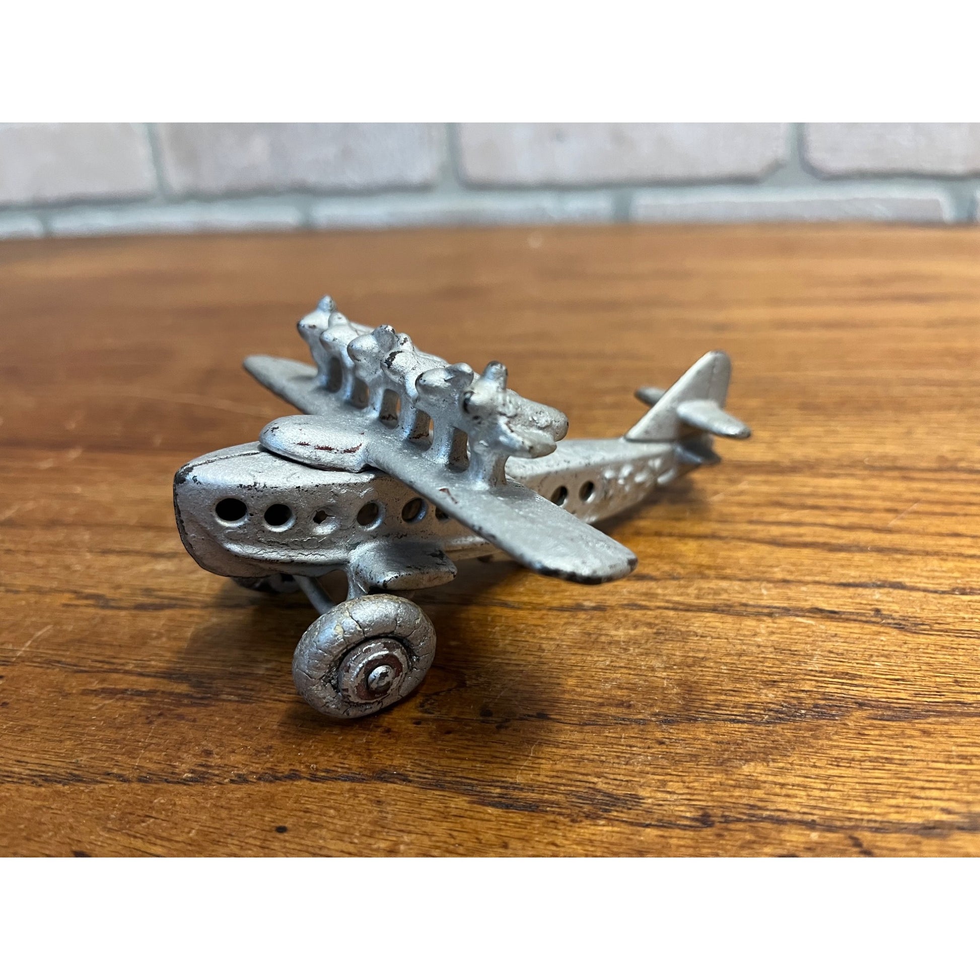 Vintage Hubley Cast Iron DO-X Toy Airplane Seaplane - Repainted 4.5"