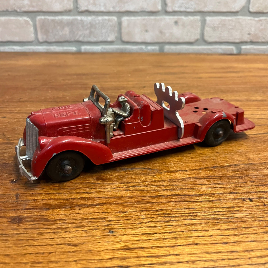 Vintage Hubley Cast Ladder Fire Truck Toy As-IS