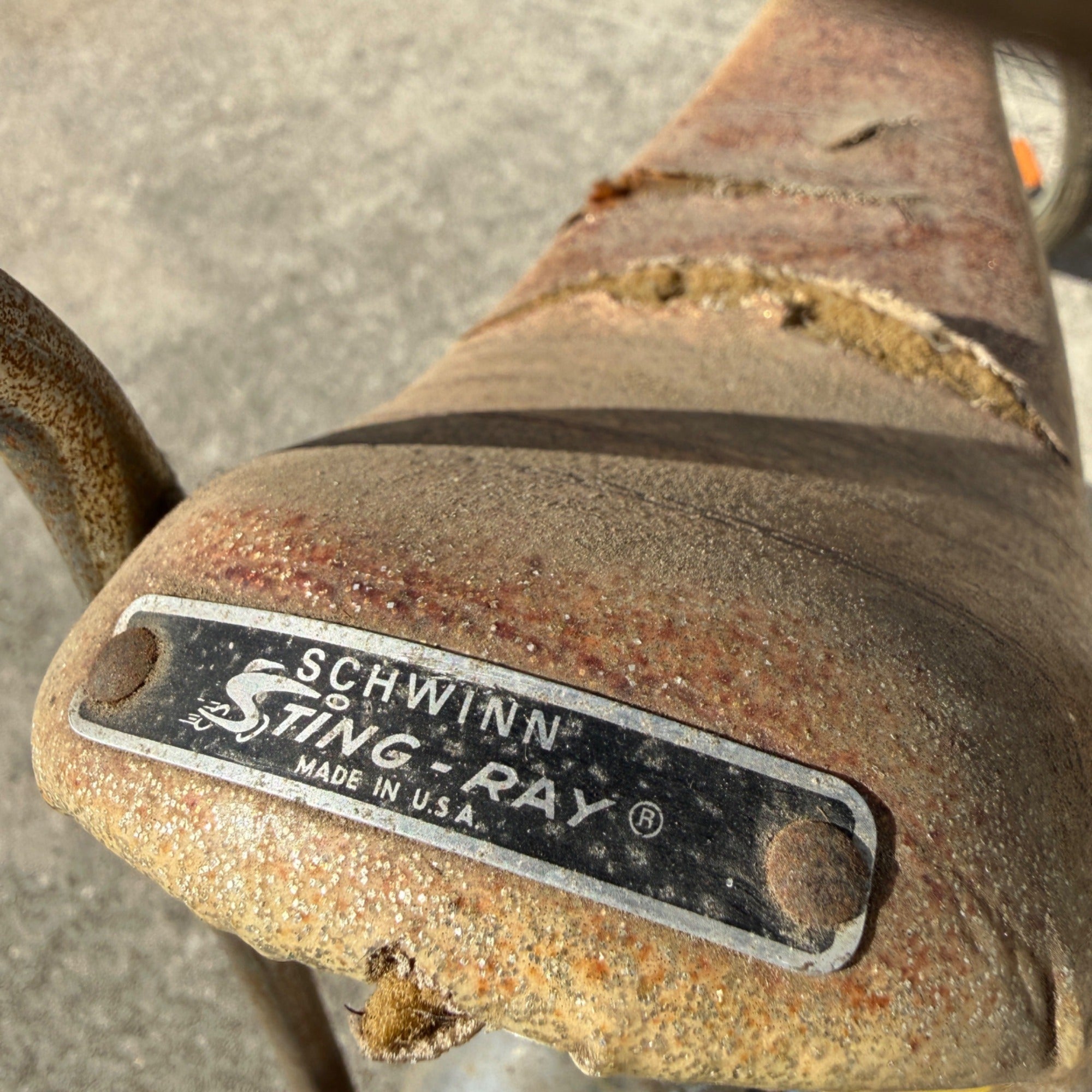 Vintage 1980s Schwinn Lil Chik Stingray Muscle Bike Banana Seat Blue
