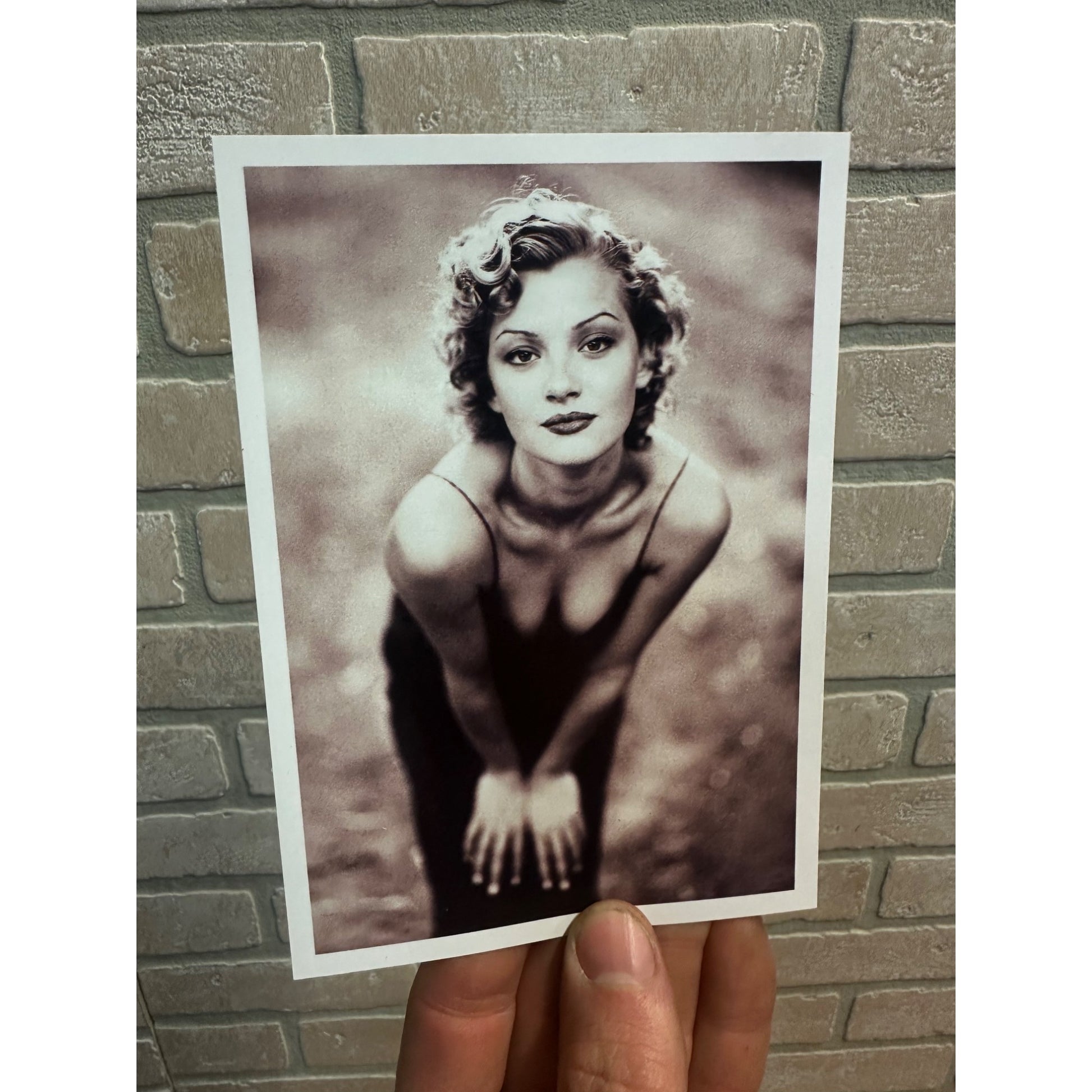 Actress Gretchen Mol Boardwalk Empire 1st Edition 1994 Photo Postcard