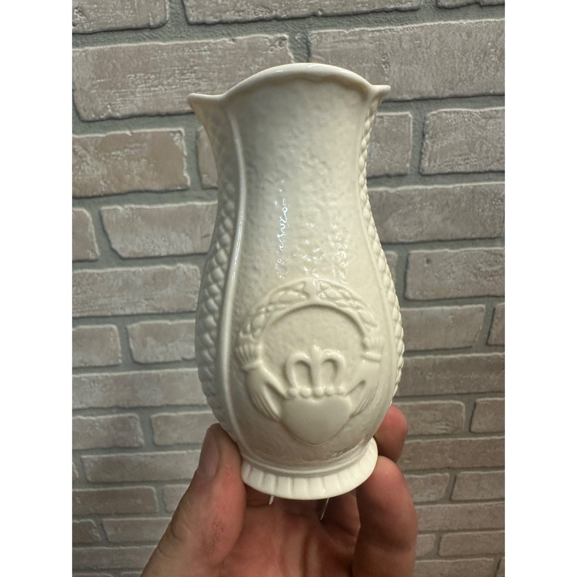 Belleek Pottery Galway Heritage Centre Vase - Claddagh & Sailboat VASE Souvenir