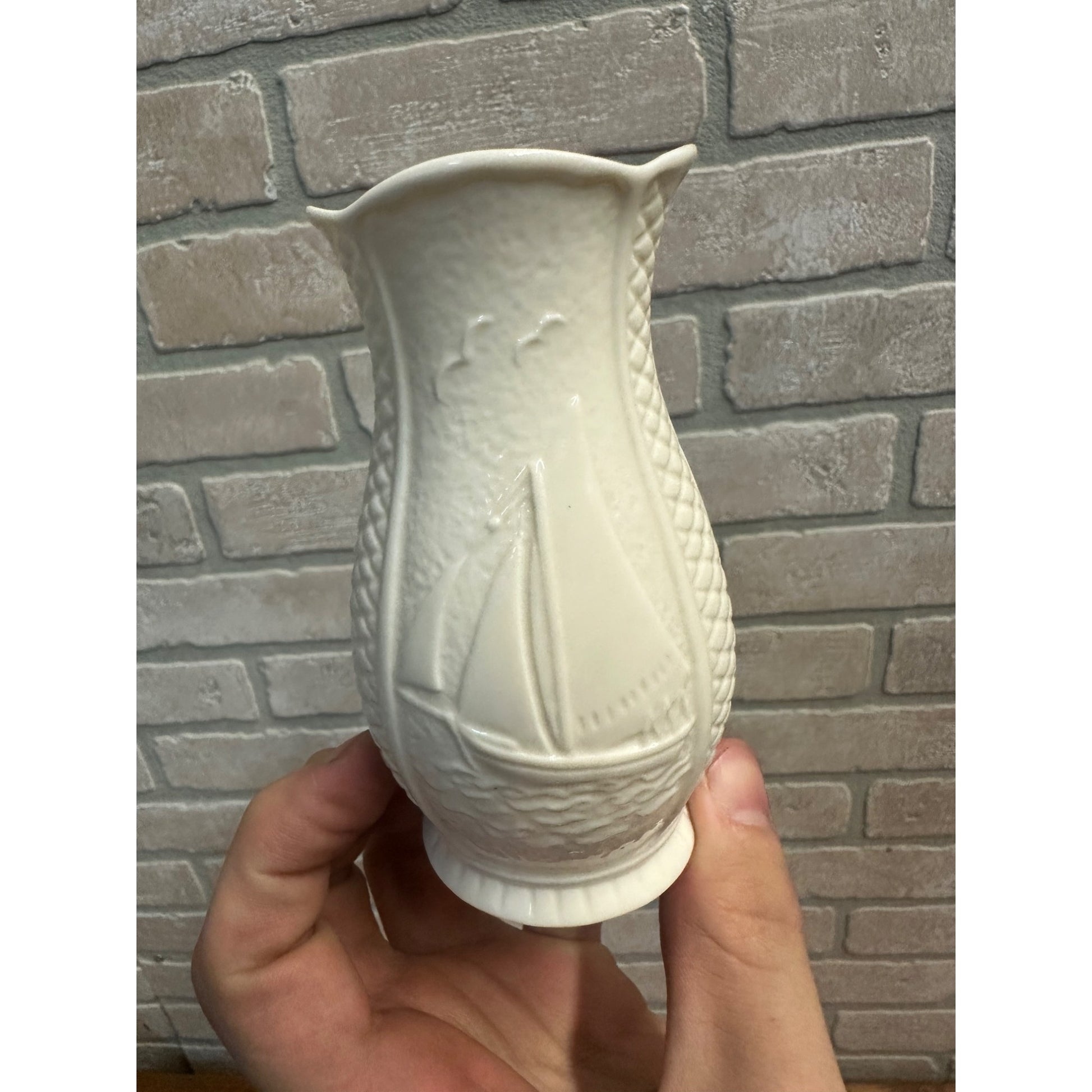 Belleek Pottery Galway Heritage Centre Vase - Claddagh & Sailboat VASE Souvenir