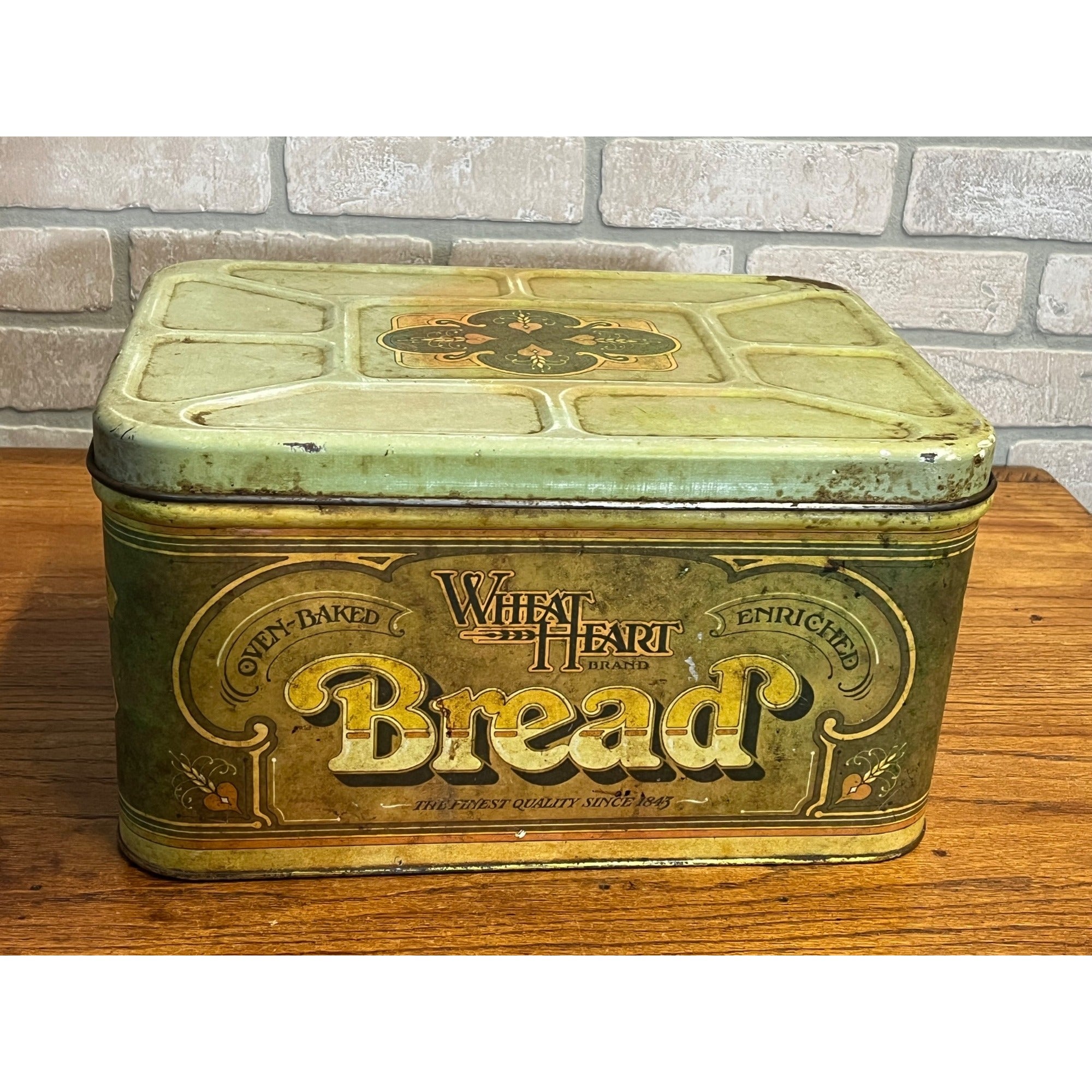 Vintage 1970s Wheat Heart Bread Box Metal Tin Hinged  R&D Co.