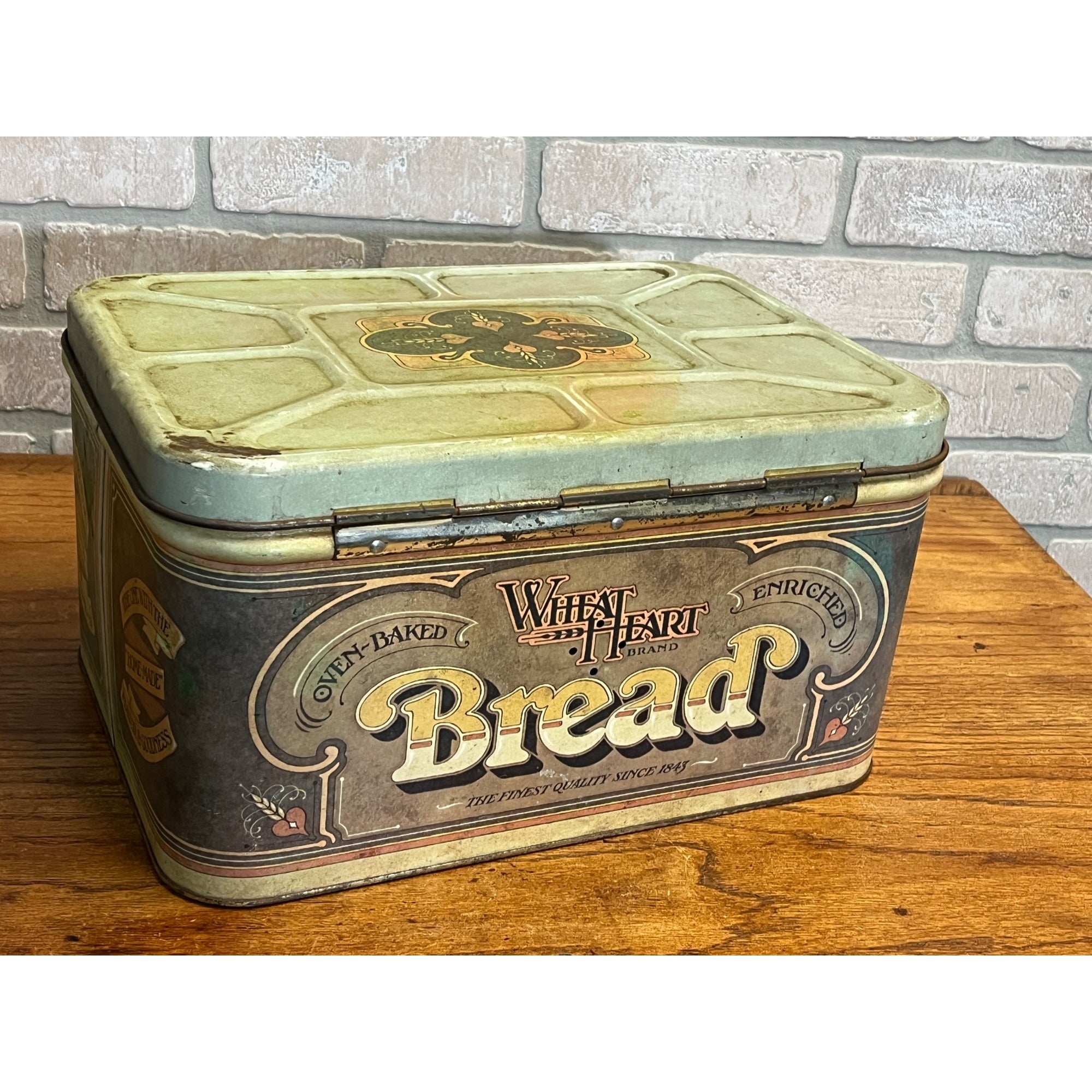 Vintage 1970s Wheat Heart Bread Box Metal Tin Hinged  R&D Co.