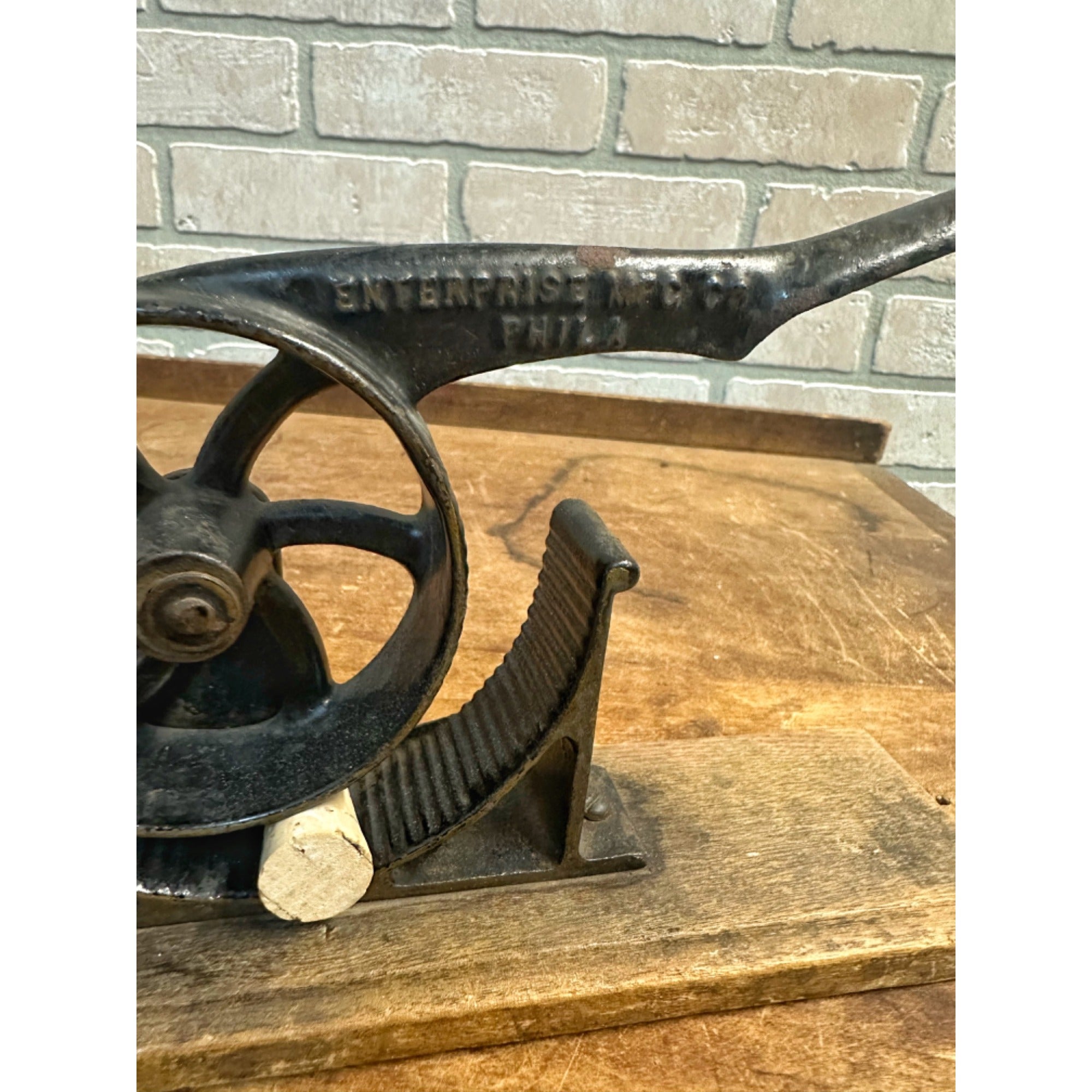 Antique Cork Press Roller Cast Iron Vintage Apothecary Pharmacy Enterprise No. 1