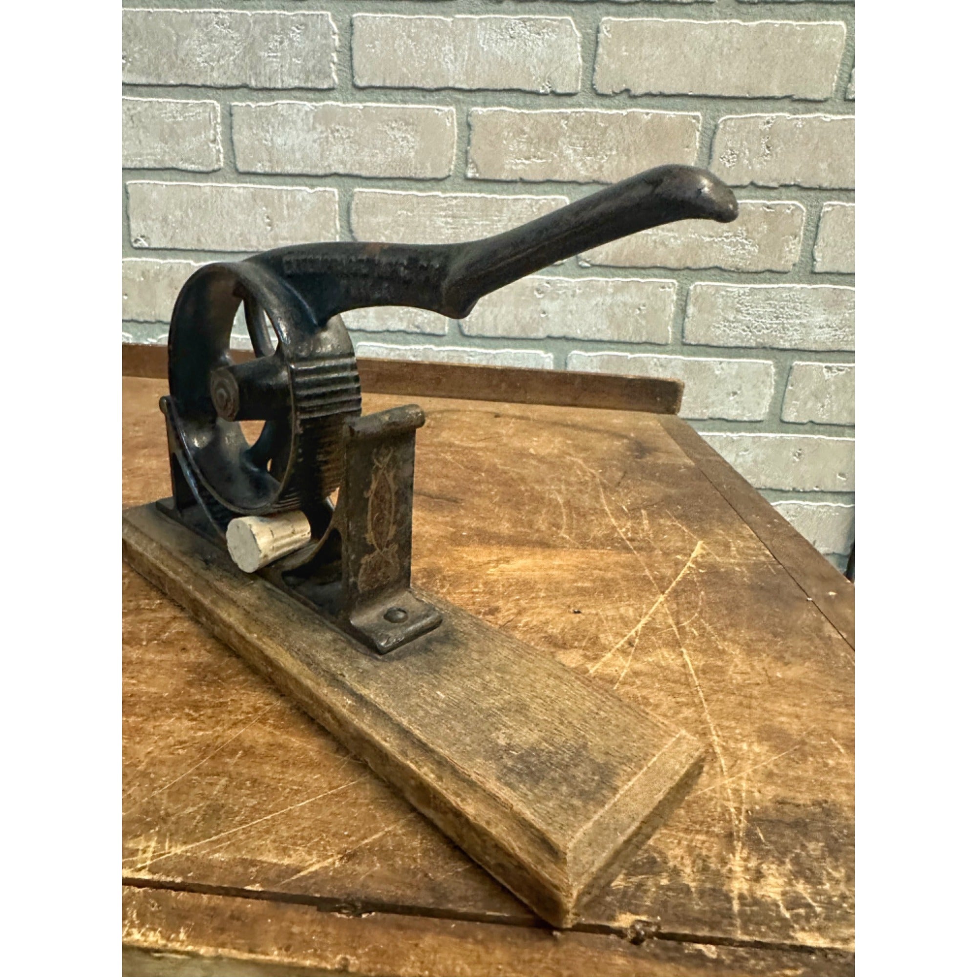 Antique Cork Press Roller Cast Iron Vintage Apothecary Pharmacy Enterprise No. 1