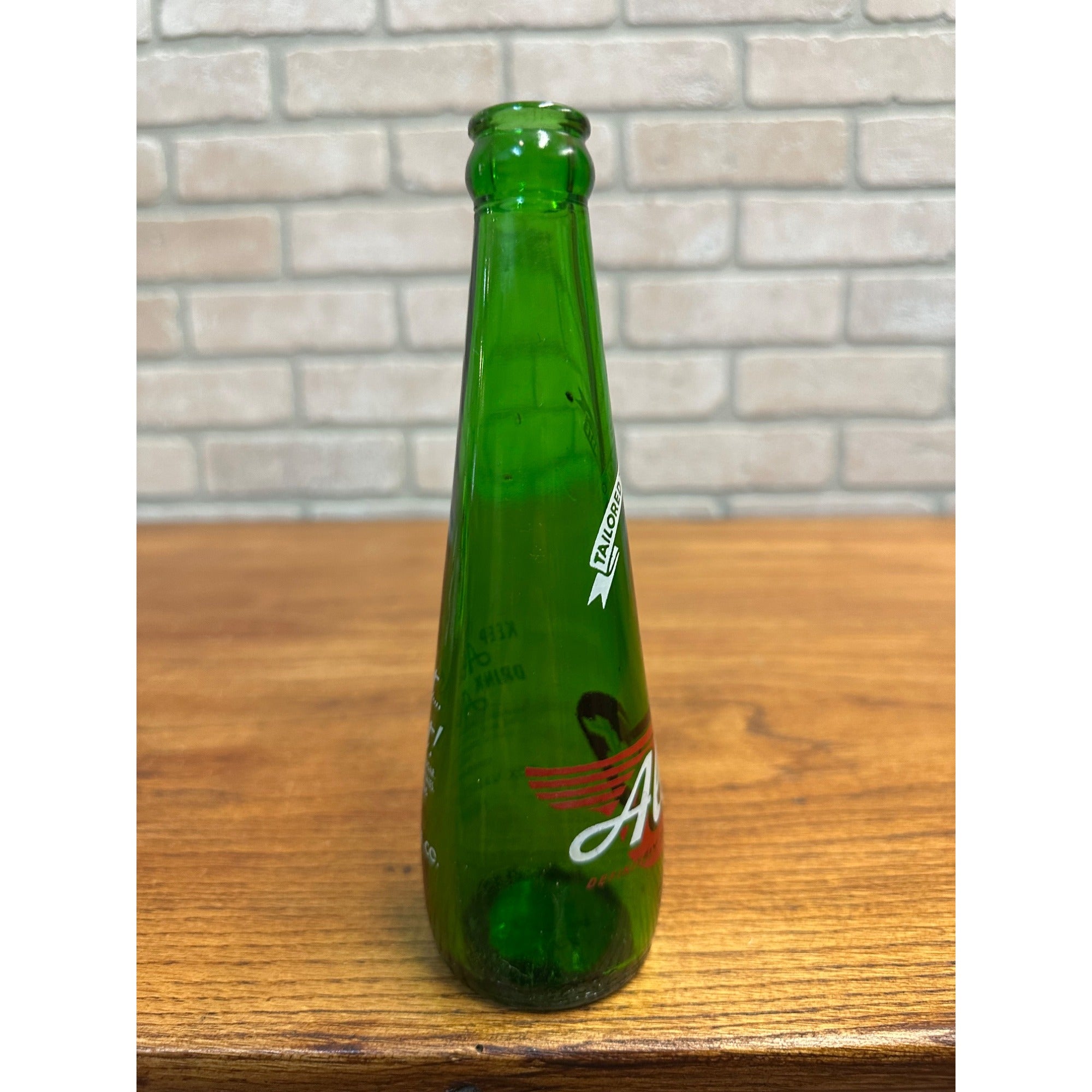 RARE Vintage ALERT Fox Valley Beverage Co. -- Neenah, Wis -- ACL Soda Bottle