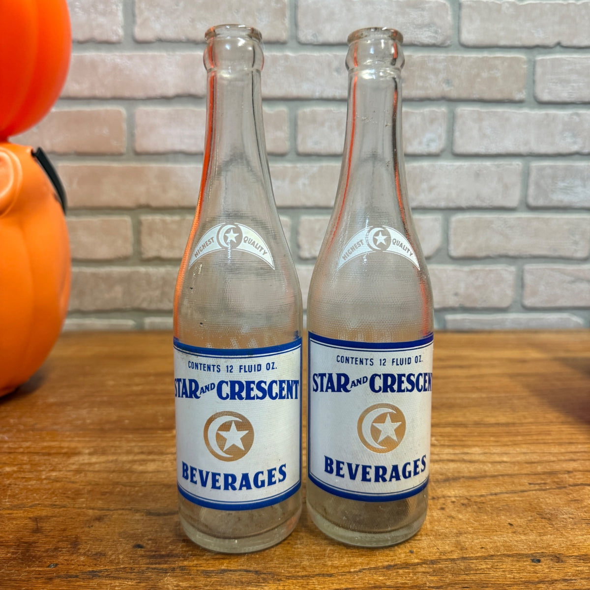 (2) 12oz Star & Crescent Bottles Waupun Wis Soda Pop ACL Wisconsin 1950s