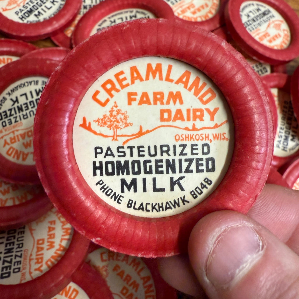 Milk Bottle Cap - Creamland Dairy Products Farm - Oshkosh Wisconsin WI Wis - Advertising