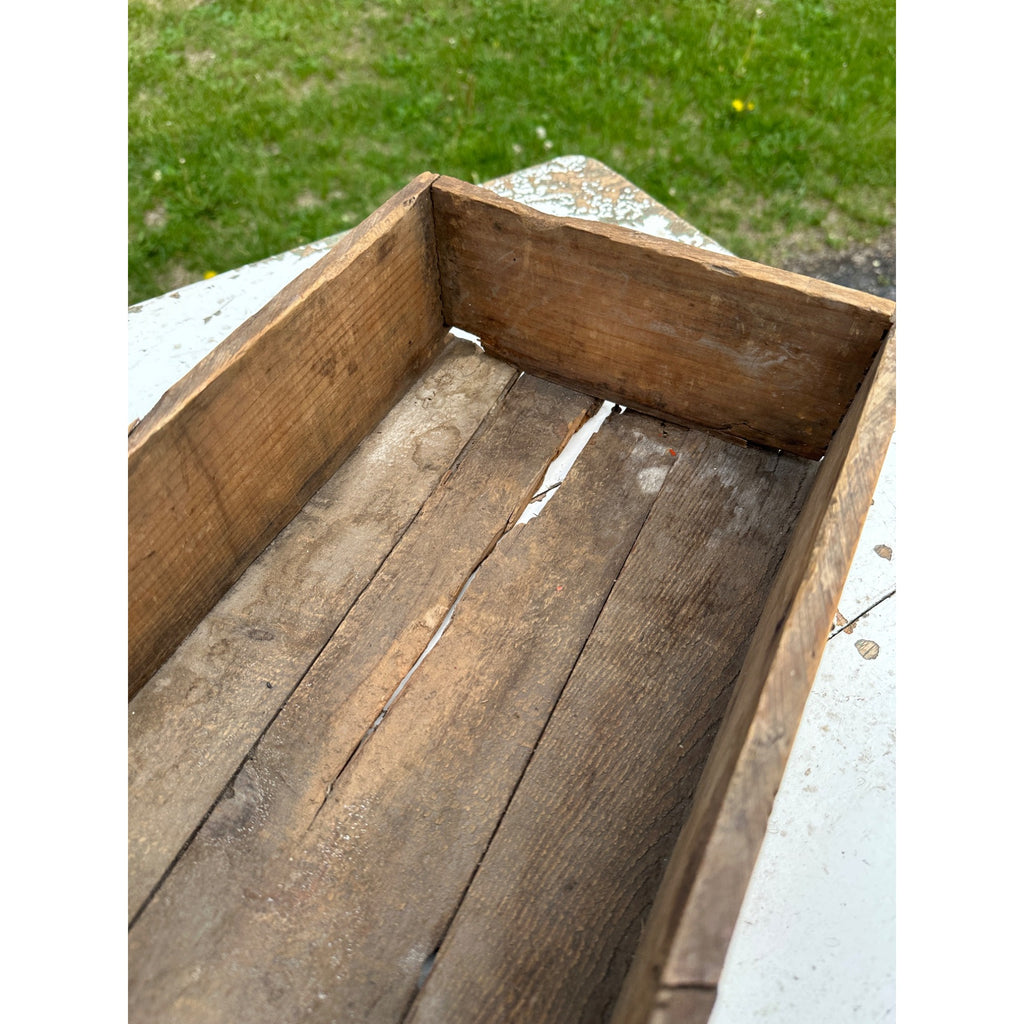 Antique Primitive Long Dovetailed Shipping Crate Box Primitive Staging Riser