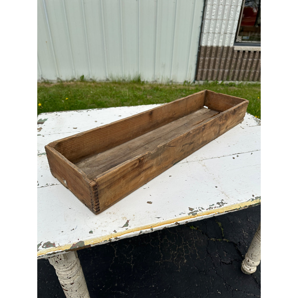 Antique Primitive Long Dovetailed Shipping Crate Box Primitive Staging Riser