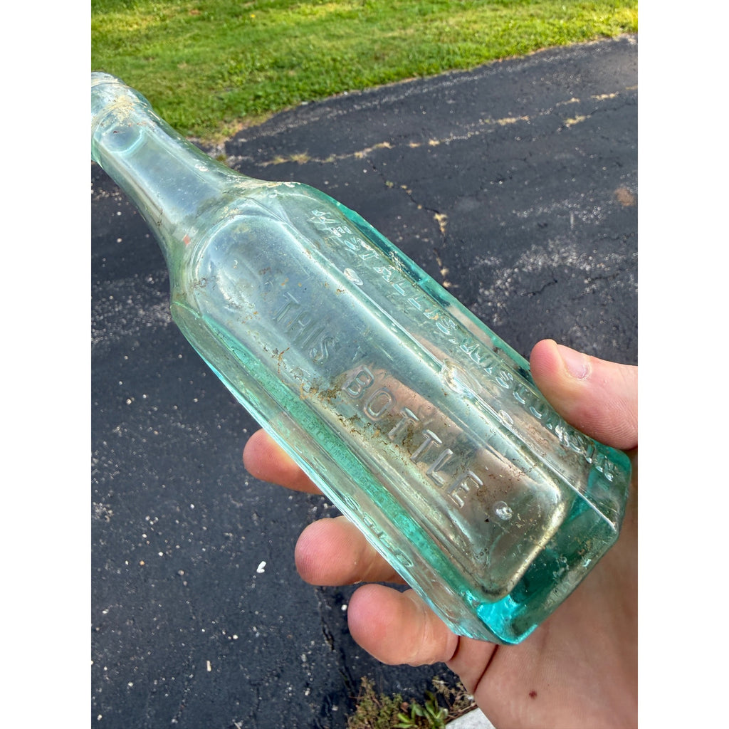 Vintage Sanitary Soda Water West Allis Wisconsin Octagon Bottle Aqua Blue Paneled
