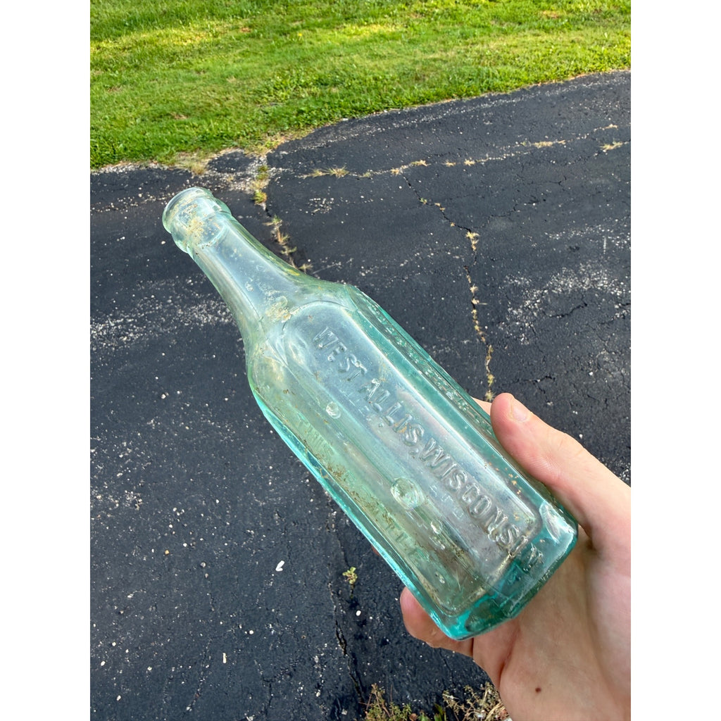 Vintage Sanitary Soda Water West Allis Wisconsin Octagon Bottle Aqua Blue Paneled