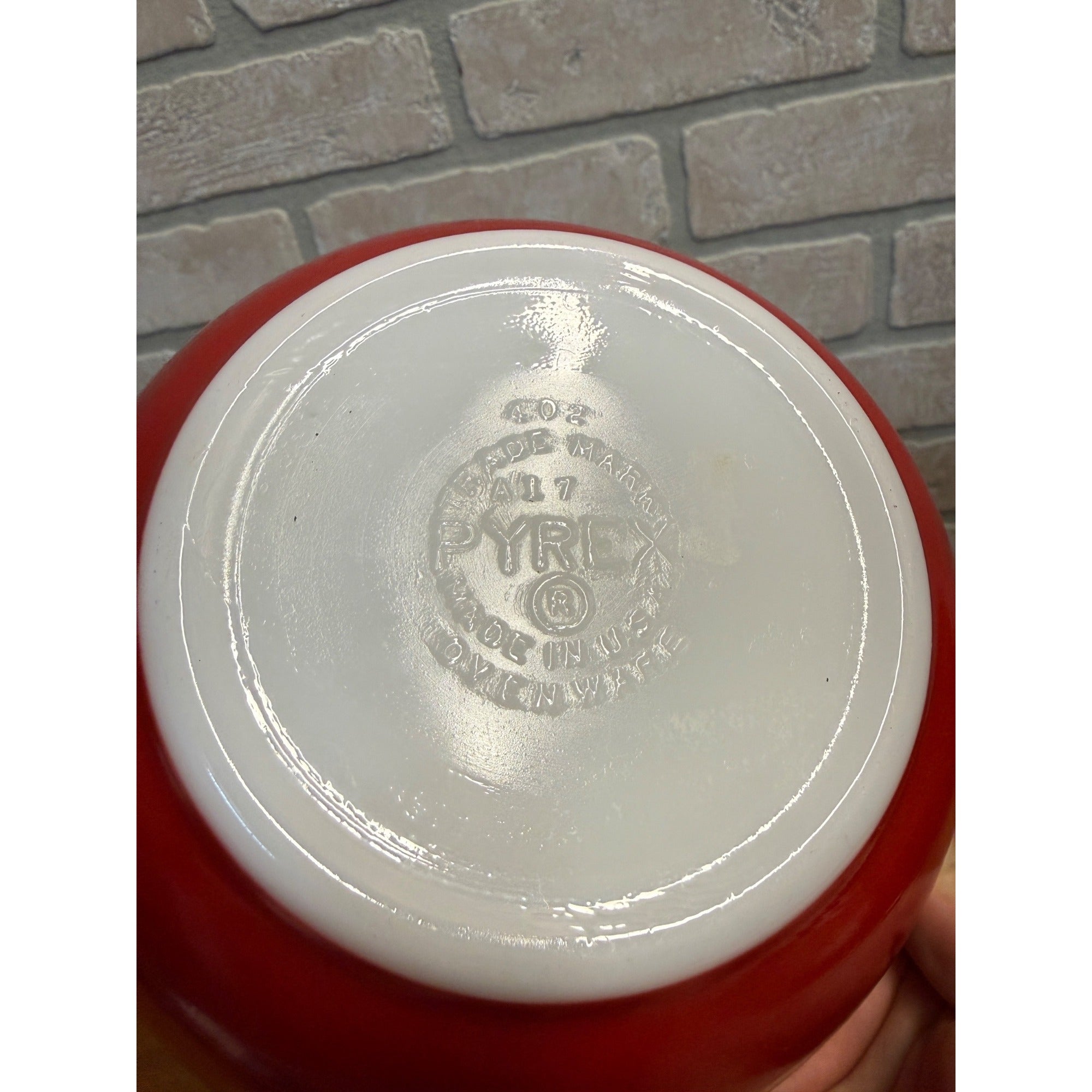 Vintage Set of Two Pyrex Ovenware Painted Milk Glass Bowls Red No. 402 and Blue No. 401 MCM Serveware USA