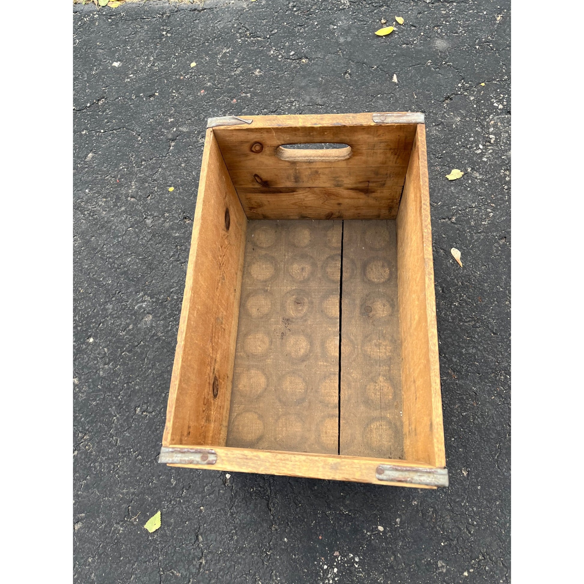 Vintage Jung Brewing Co. Random Lake WI Wooden Beer Crate Bottle Case