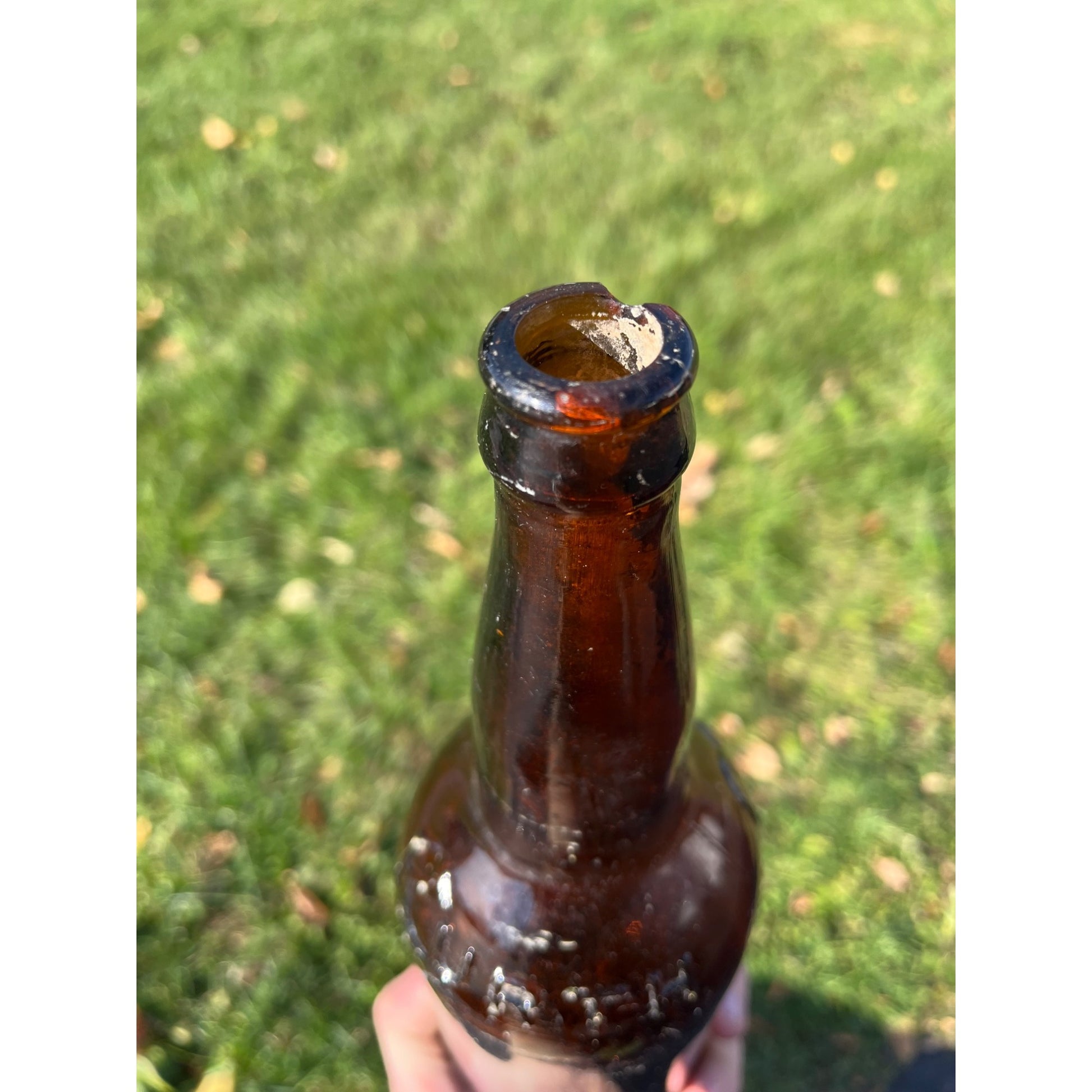 Vintage Kurth Brewing Co. Columbus Wisconsin QUART Pre-Pro Amber Beer Bottle