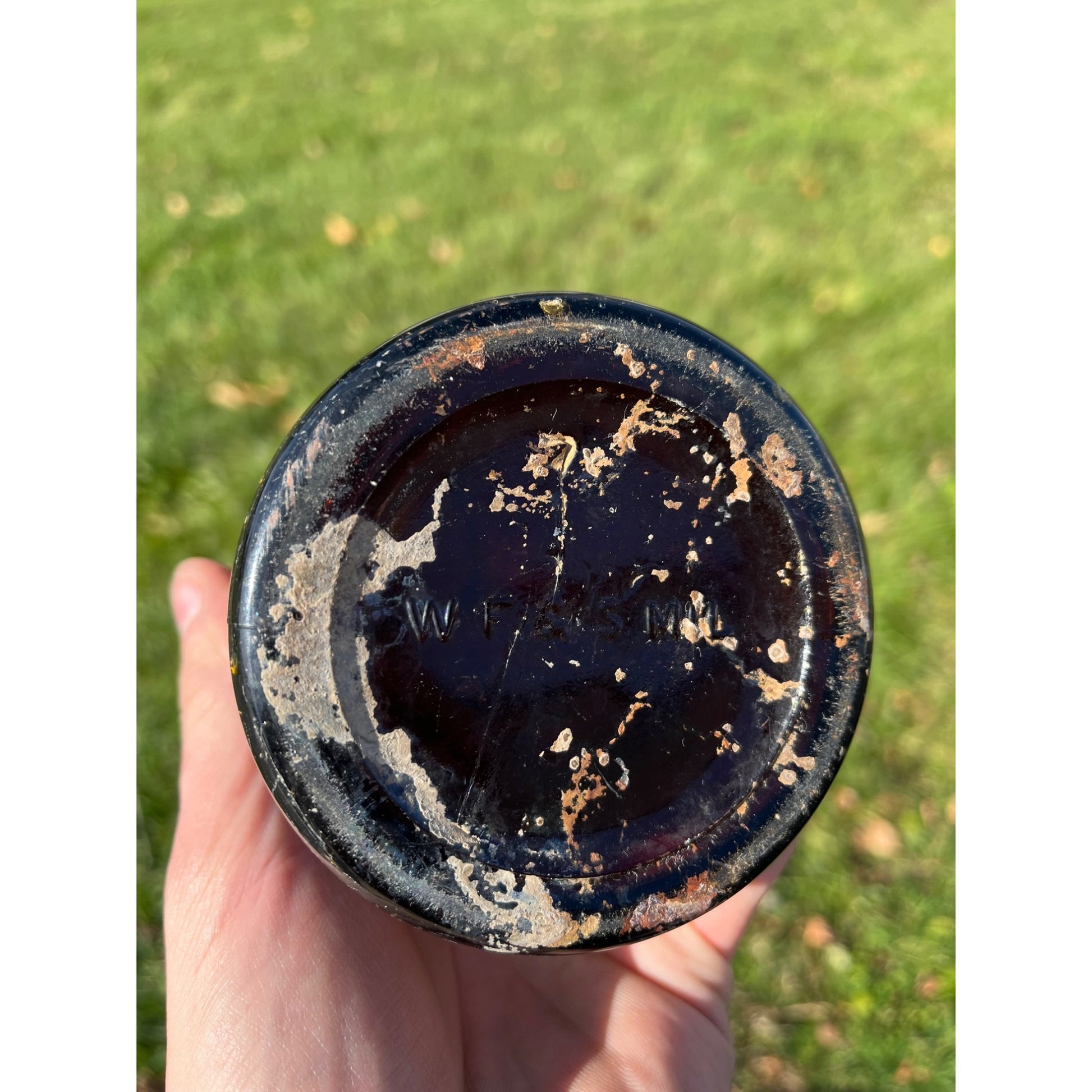 Vintage Kurth Brewing Co. Columbus Wisconsin QUART Pre-Pro Amber Beer Bottle