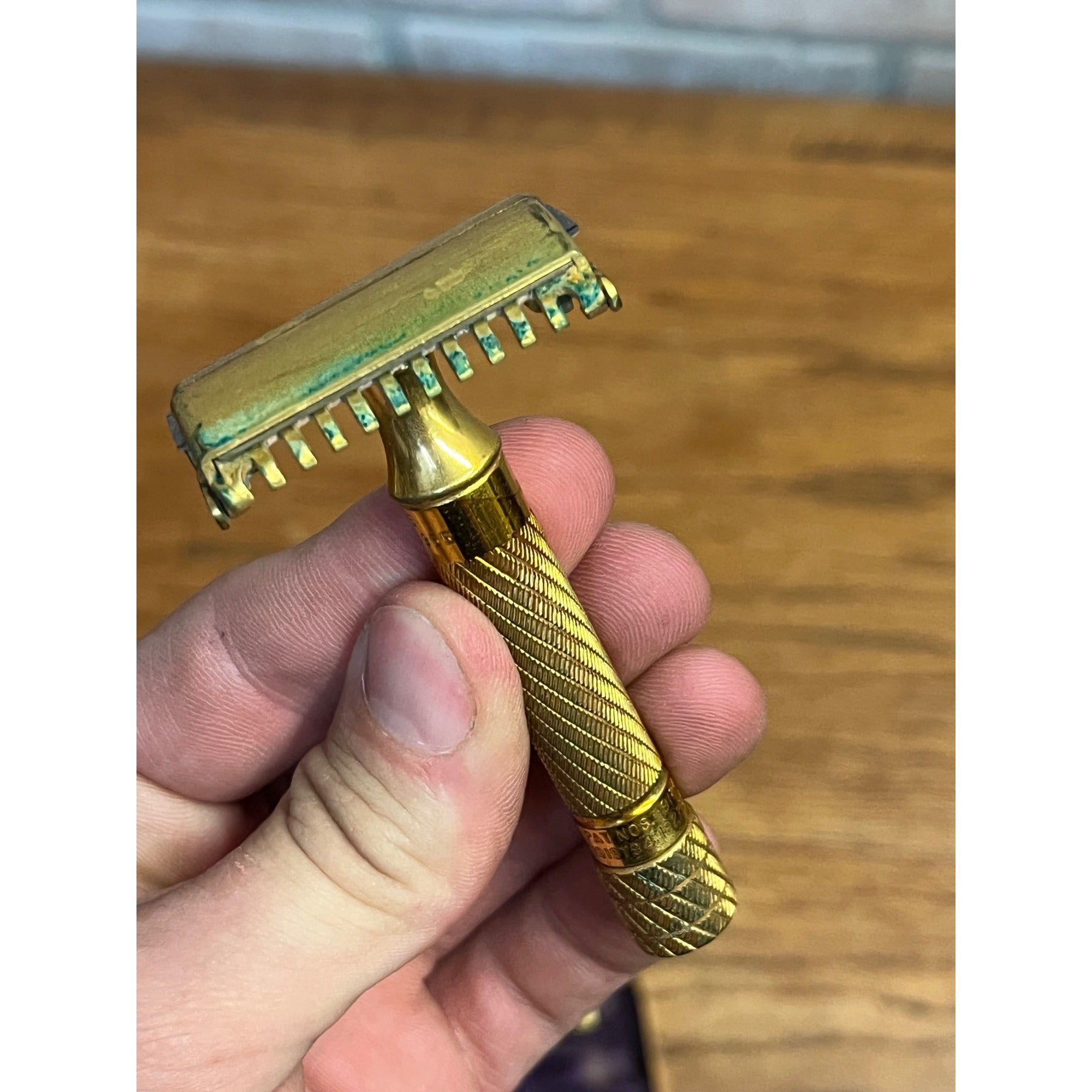 Vintage 1934 Gillette Aristocrat Gold Safety Razor Christmas DeLuxe Brass Box