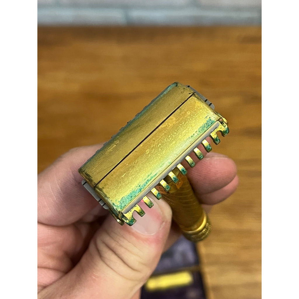 Vintage 1934 Gillette Aristocrat Gold Safety Razor Christmas DeLuxe Brass Box