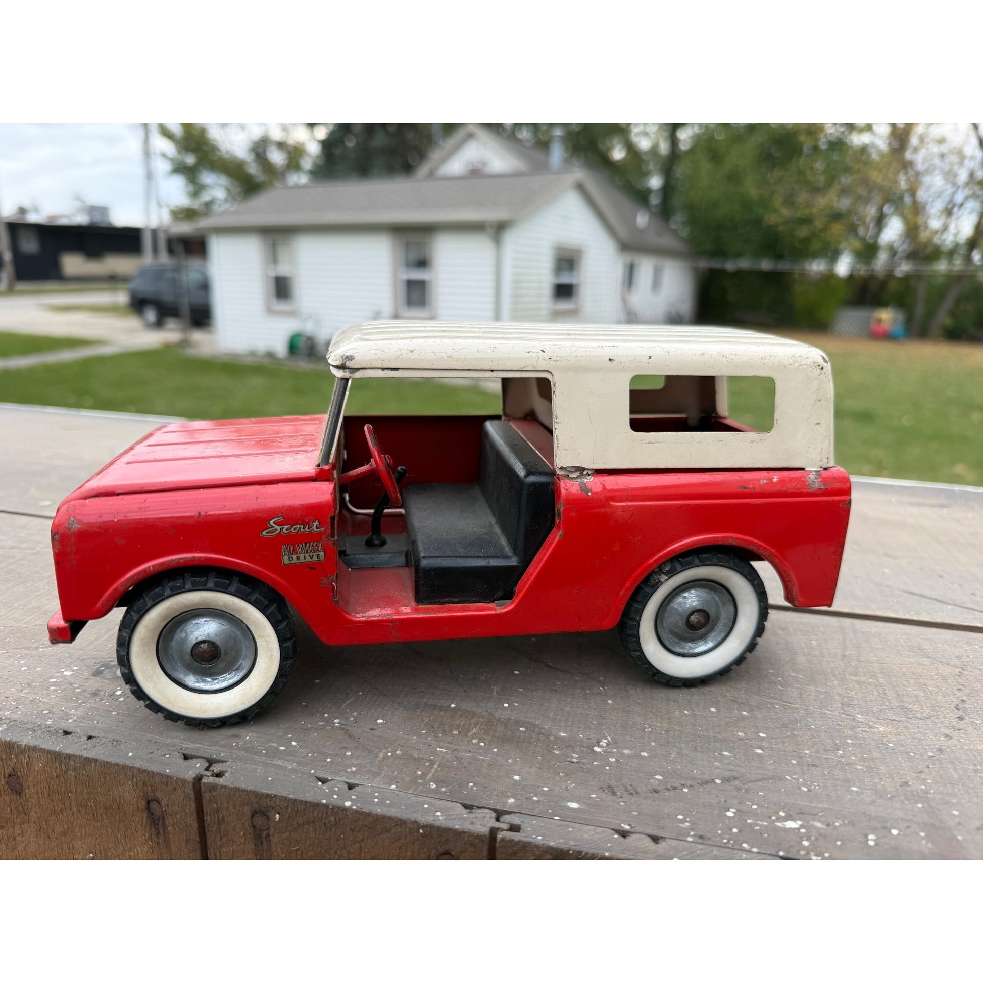 Vintage Tru-Scale International Harvester Scout Truck Pressed Steel Toy