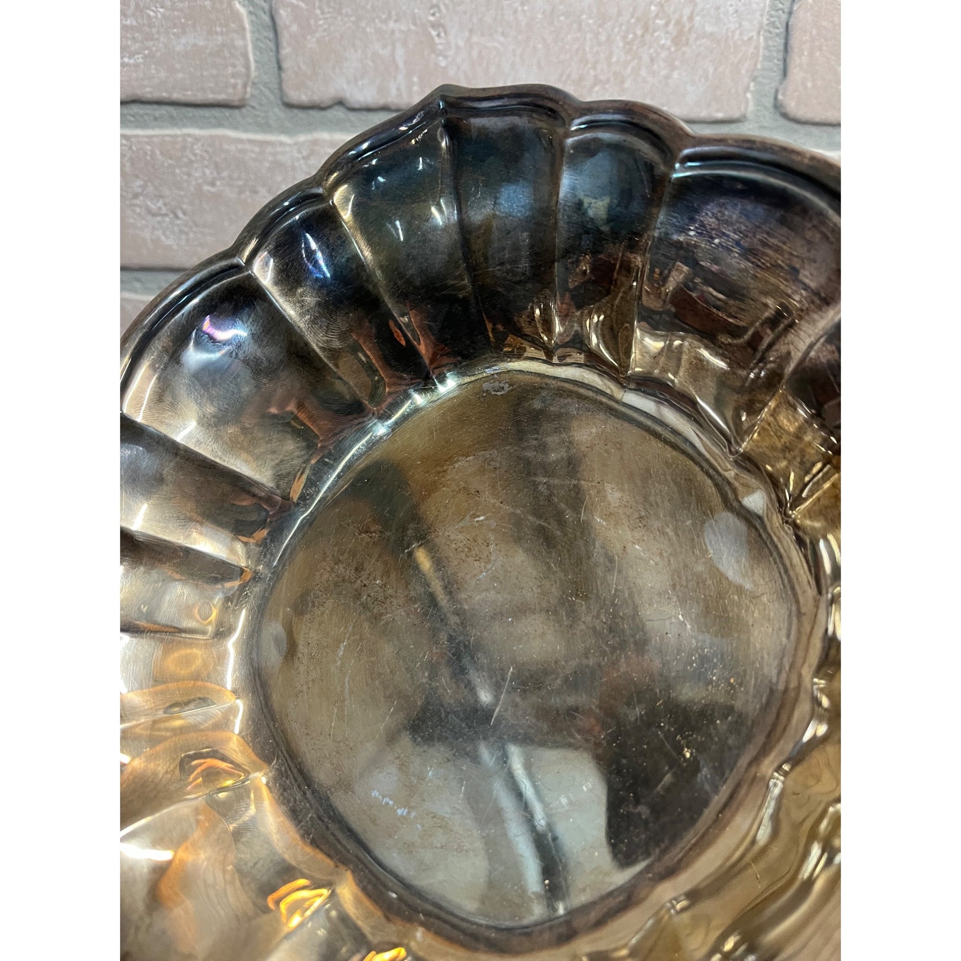 Vintage Chippendale by Reed & Barton Silver Plated 8-1/2" Serving Bowl Dish