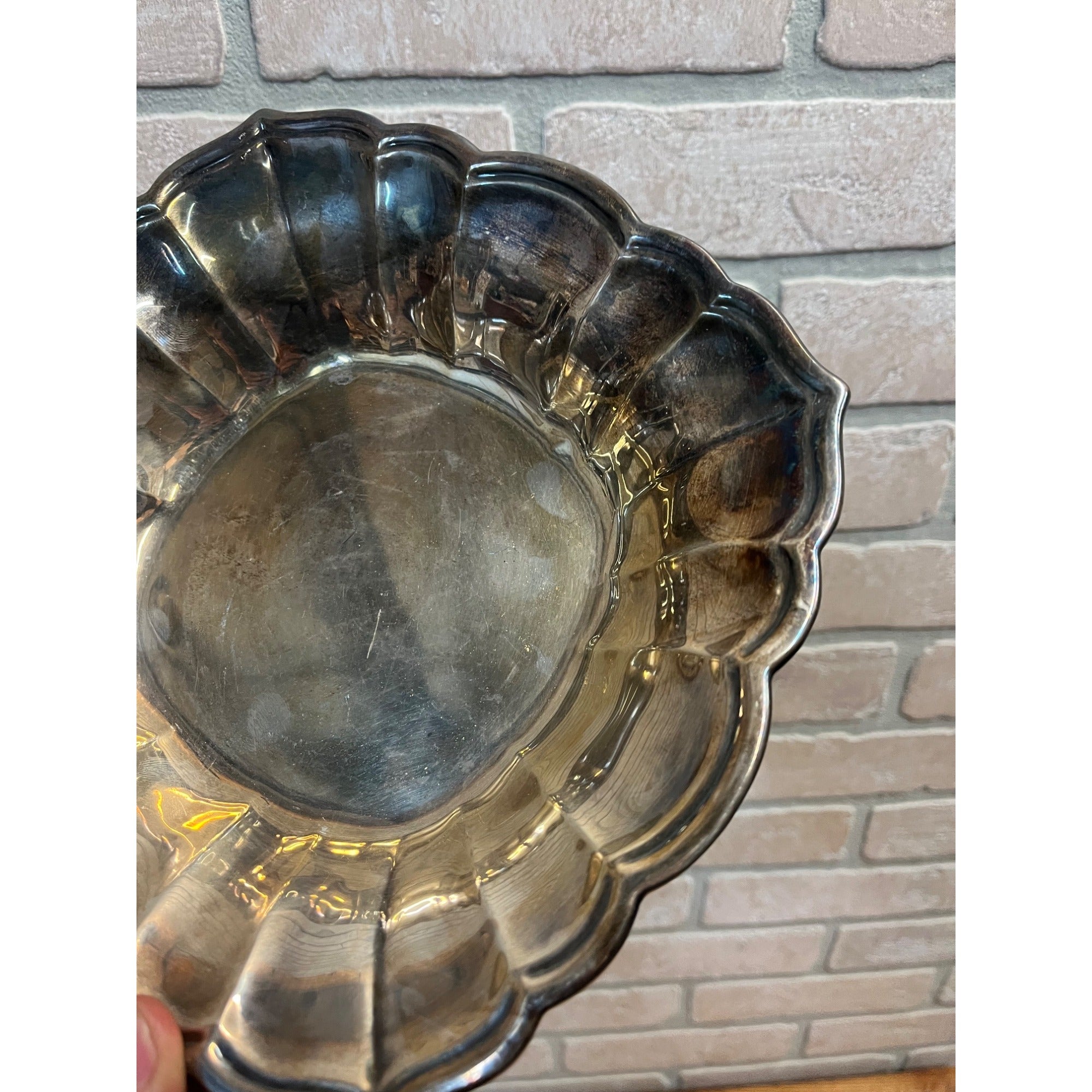 Vintage Chippendale by Reed & Barton Silver Plated 8-1/2" Serving Bowl Dish