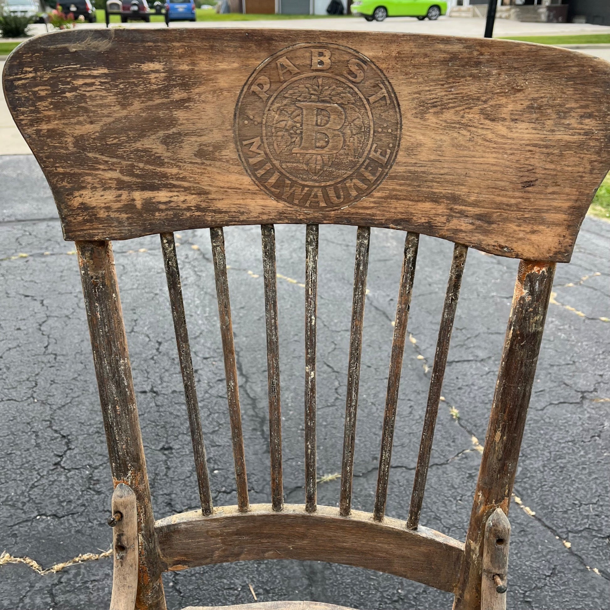 Antique Pabst Beer Brewery Milwaukee Wis Pre-Prohibition Saloon Tavern Oak Chair Pressed Back