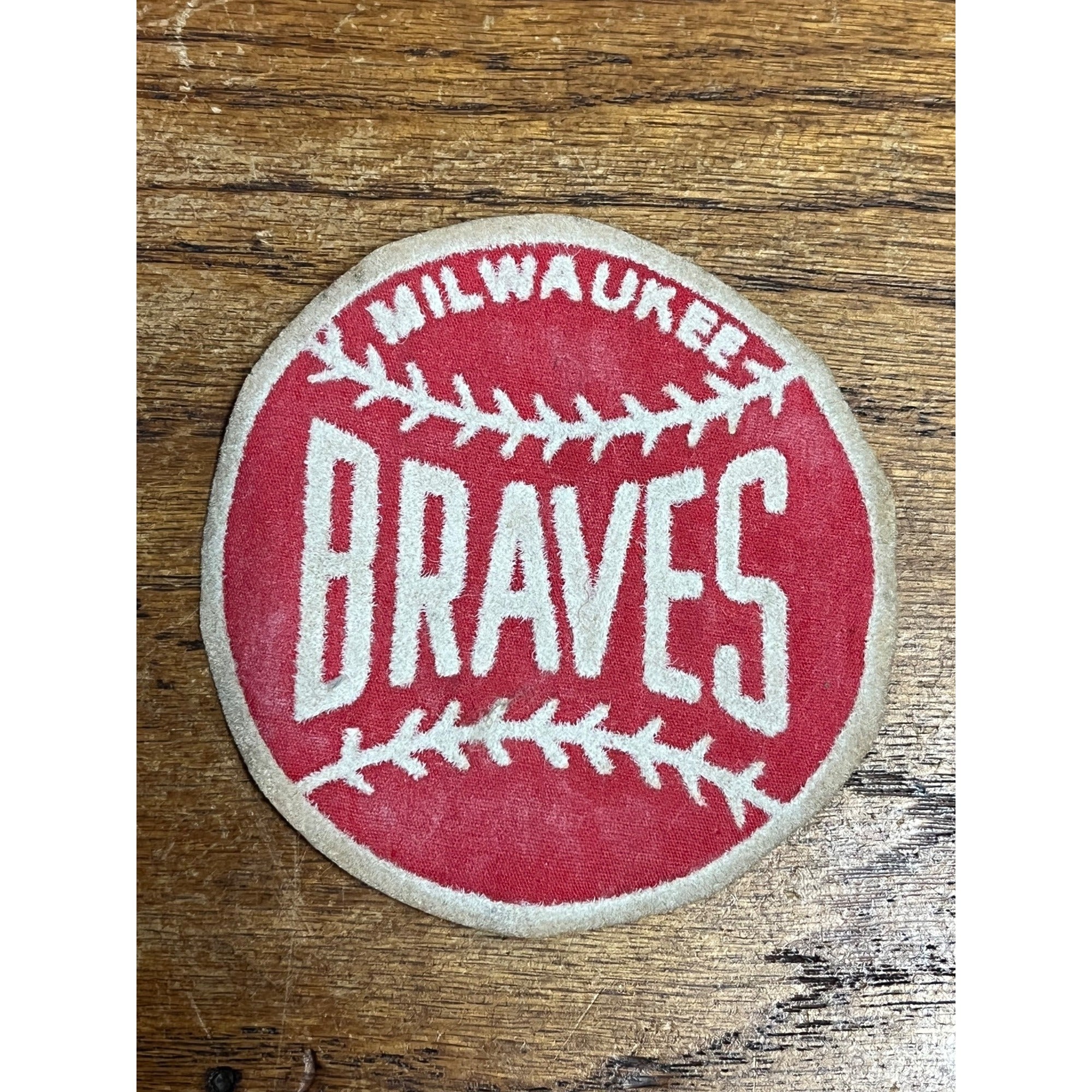 Vintage 1950s Milwaukee Braves Felt Flocked Iron-On Baseball Jersey Patch 3.75"