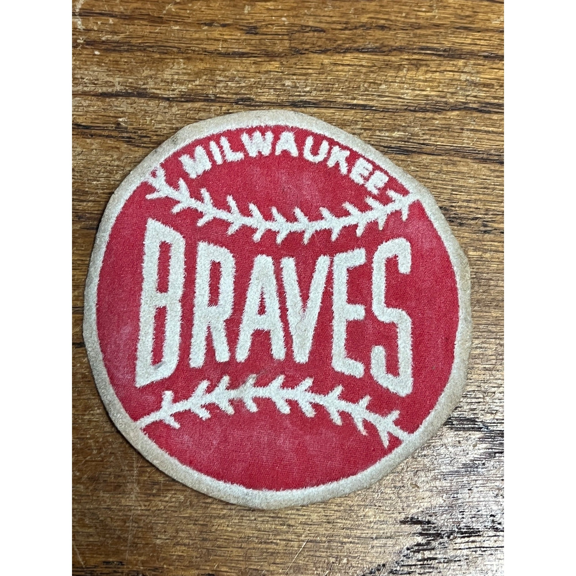 Vintage 1950s Milwaukee Braves Felt Flocked Iron-On Baseball Jersey Patch 3.75"