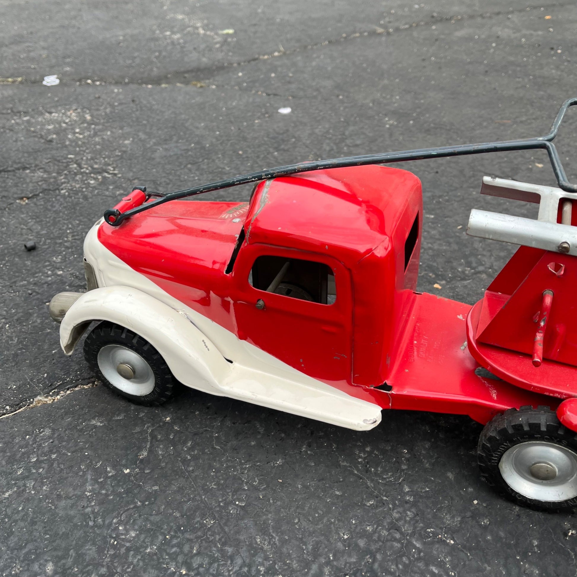 Vintage Buddy L Pull N' Ride Fire Ladder Truck Pressed Steel Toy
