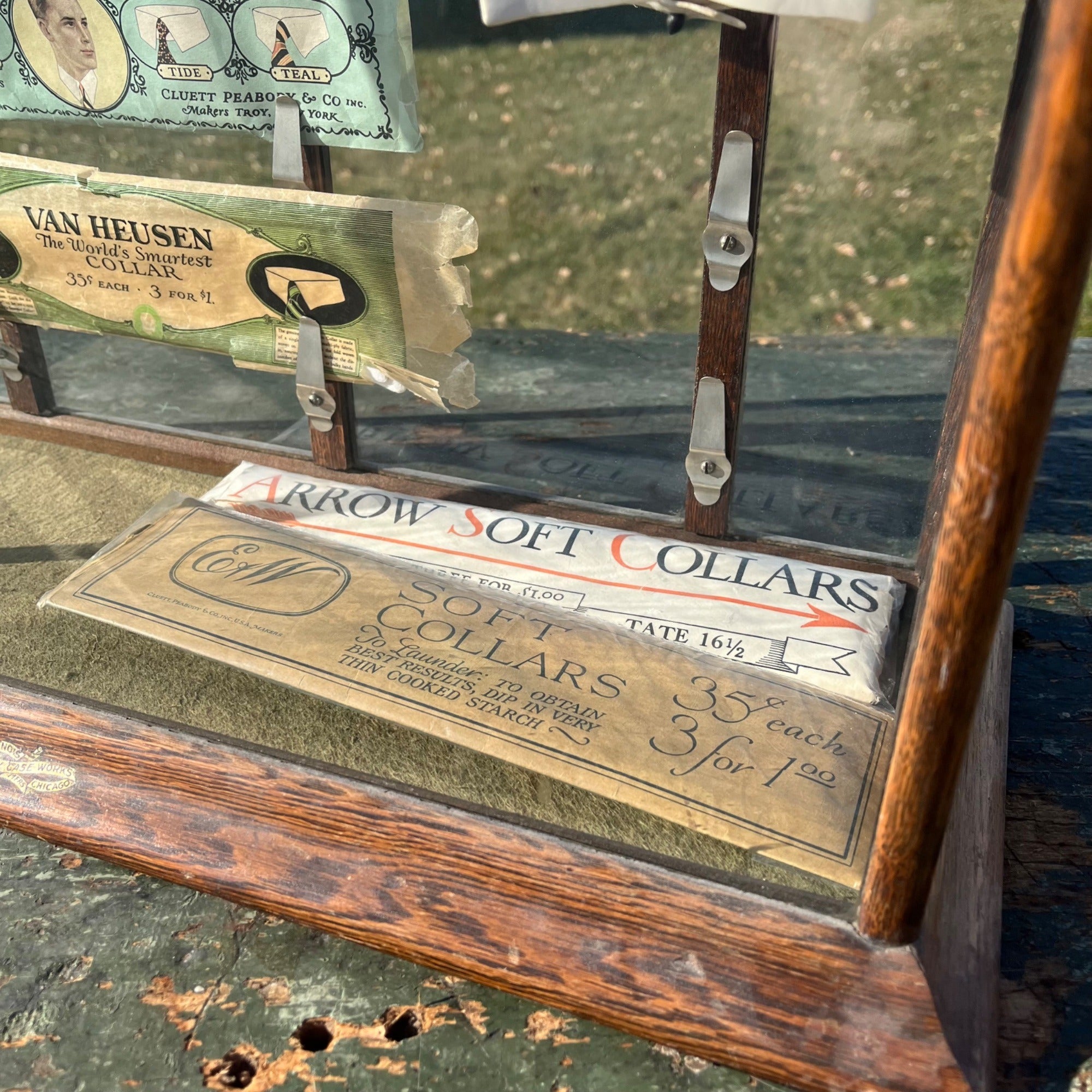 Original Vintage 1930s Arrow Shirt Collars Advertising Store Display Case Oak