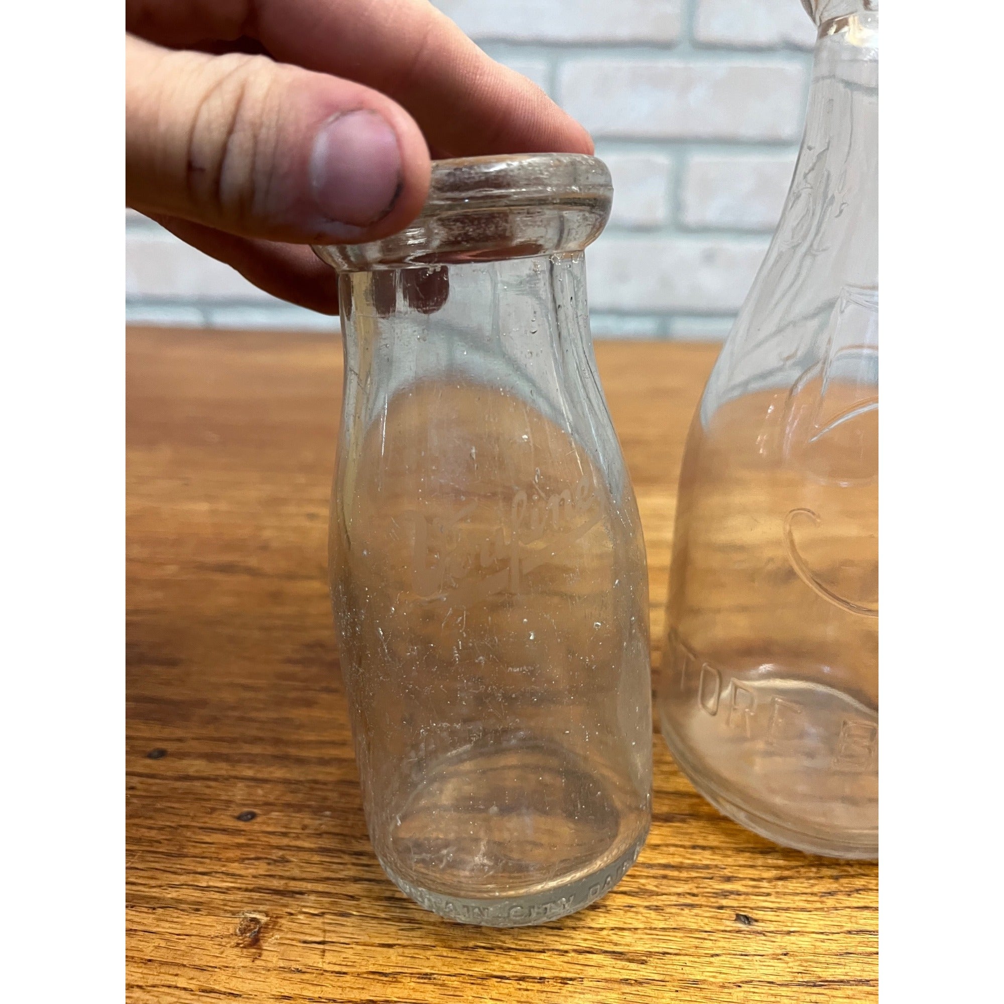 Vintage Lot Store Milk Bottles Glass Wedding Farmhouse Country Decor Staging Vases Half Pint 5-Cent