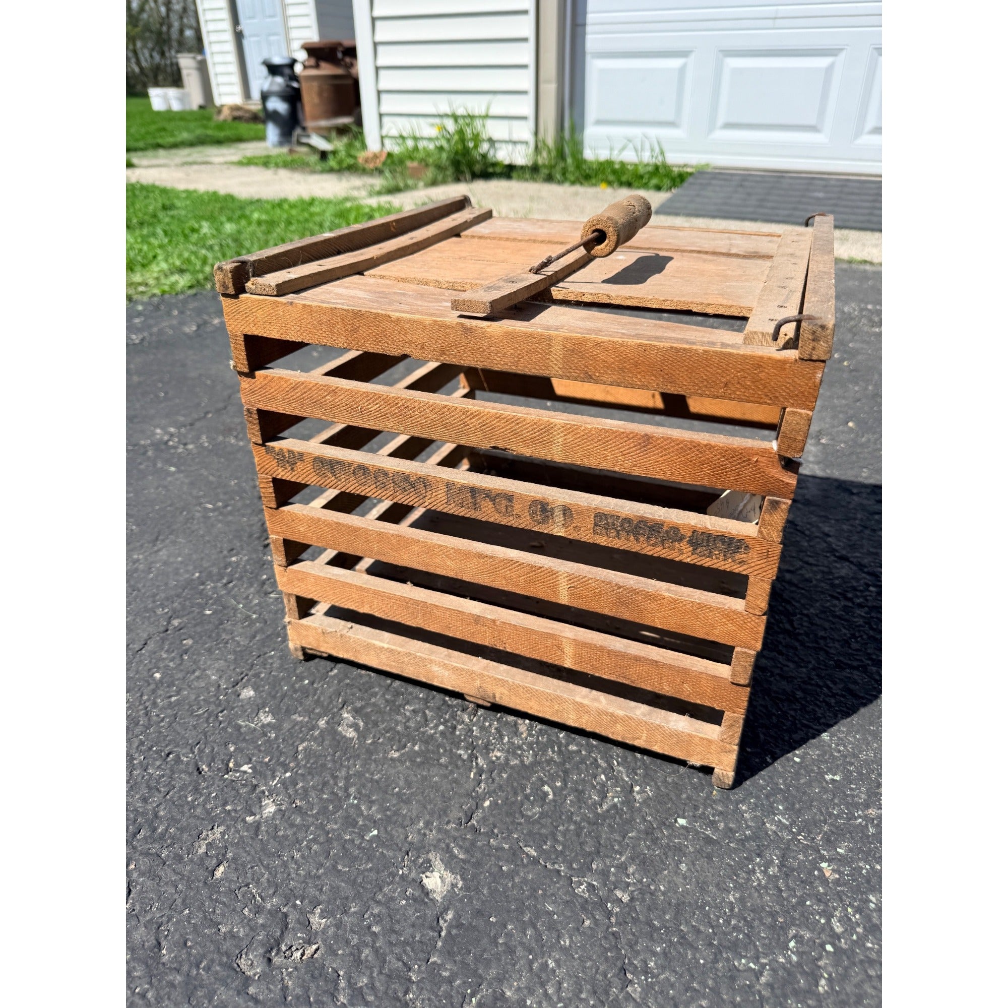 Vintage Primitive Wooden Egg Crate Carrier Humpty Dumpy  Farmhouse