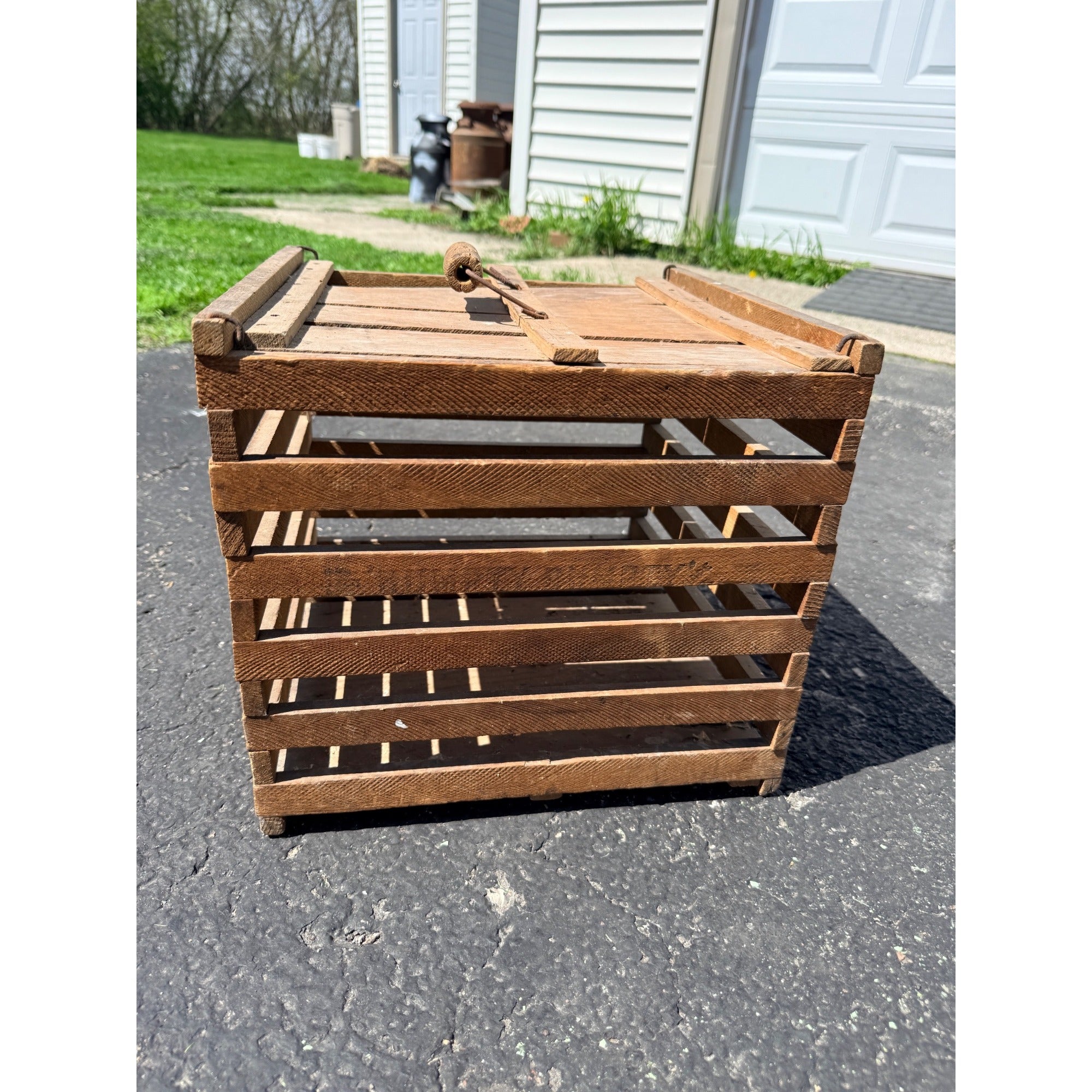Vintage Primitive Wooden Egg Crate Carrier Humpty Dumpy  Farmhouse