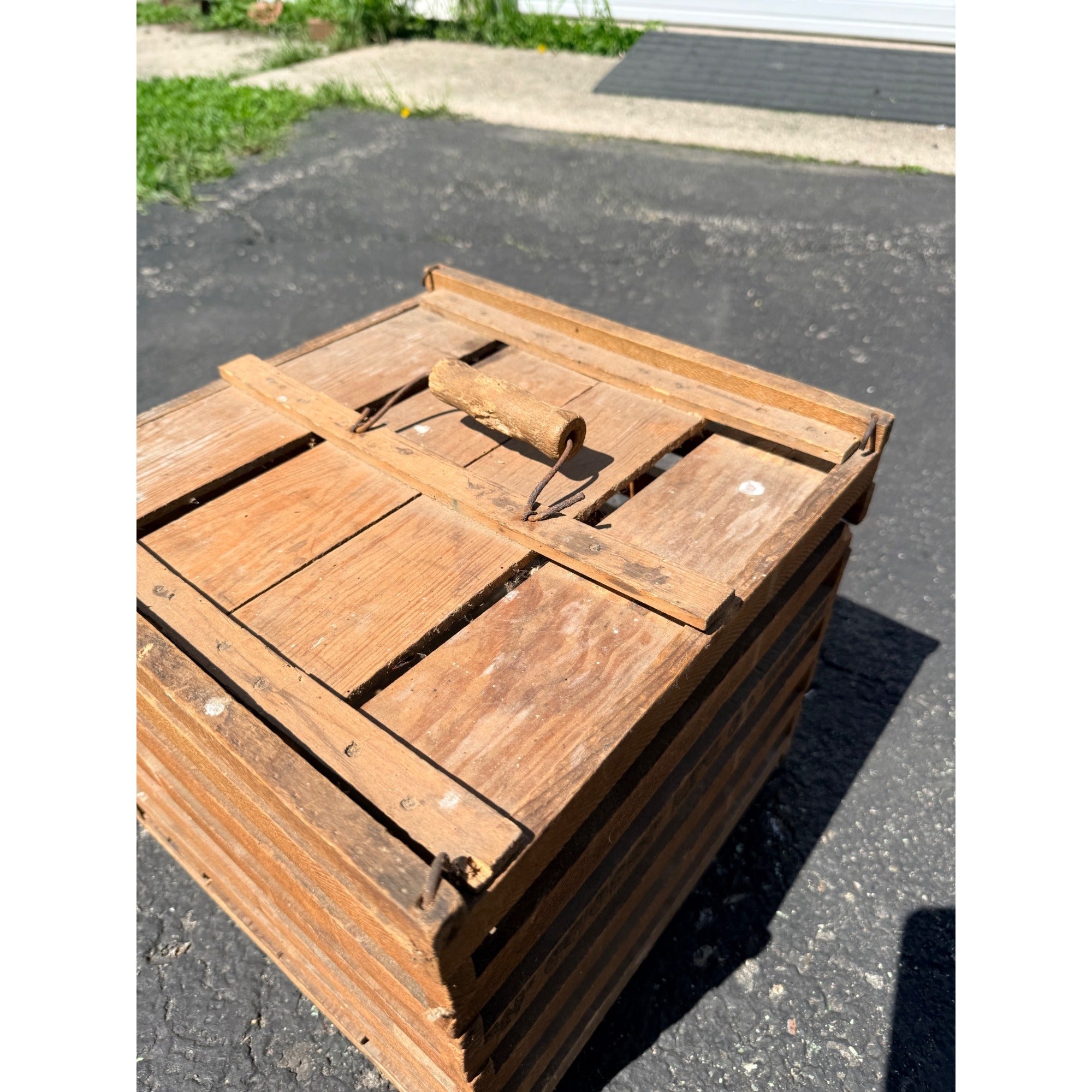 Vintage Primitive Wooden Egg Crate Carrier Humpty Dumpy  Farmhouse