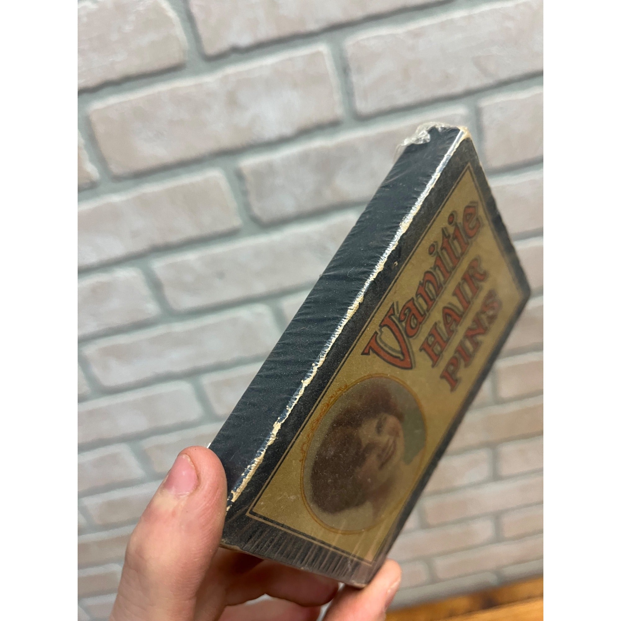 Antique Early 1900s Vanitie Hair Pins Empty Advertising Box Edwardian Victorian