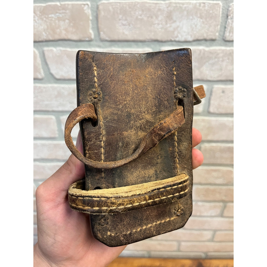 Antique Leather Belt Tool Holder Frog Lineman Fence Pliers Holster c1930