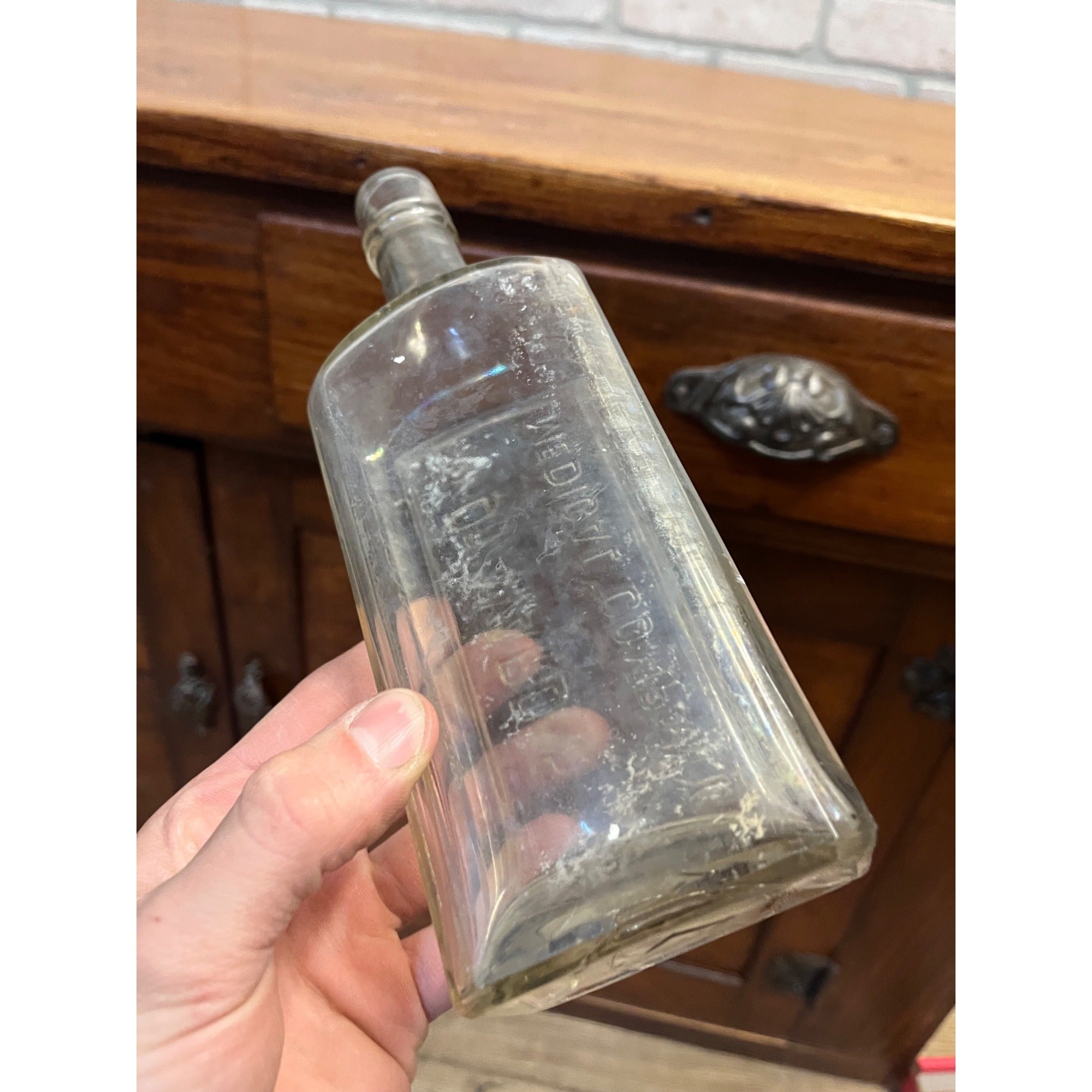 Dr. Wards Medical Company Antique Glass Medicine Bottle Bubbles Embossed 9 Inch