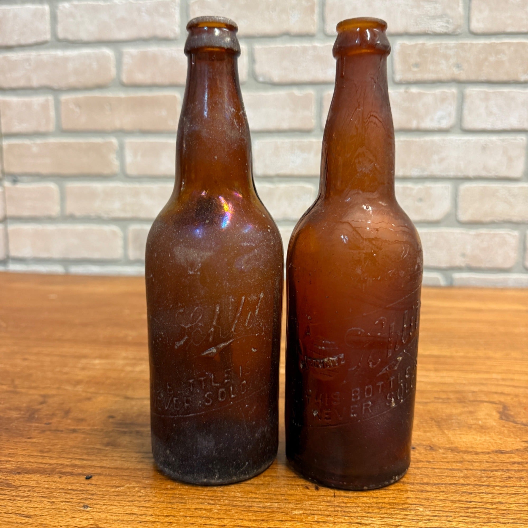 Pair Pre-Pro Schlitz Brewing Company Milwaukee Vintage Amber Beer Bottle Wis - Globe