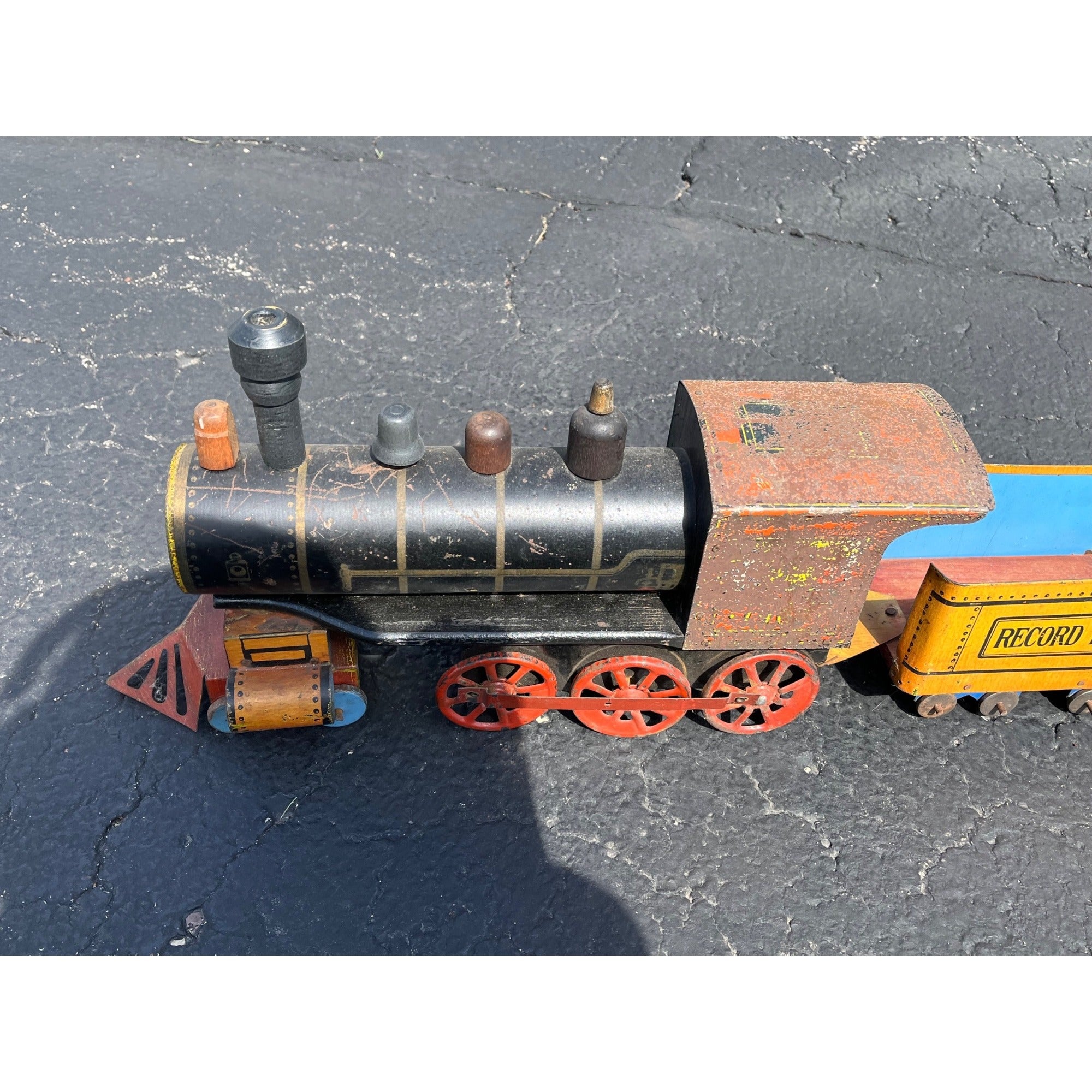 RARE Converse Large Scale Tin Train Toy 4pc Set Locomotive Manila Passenger Car