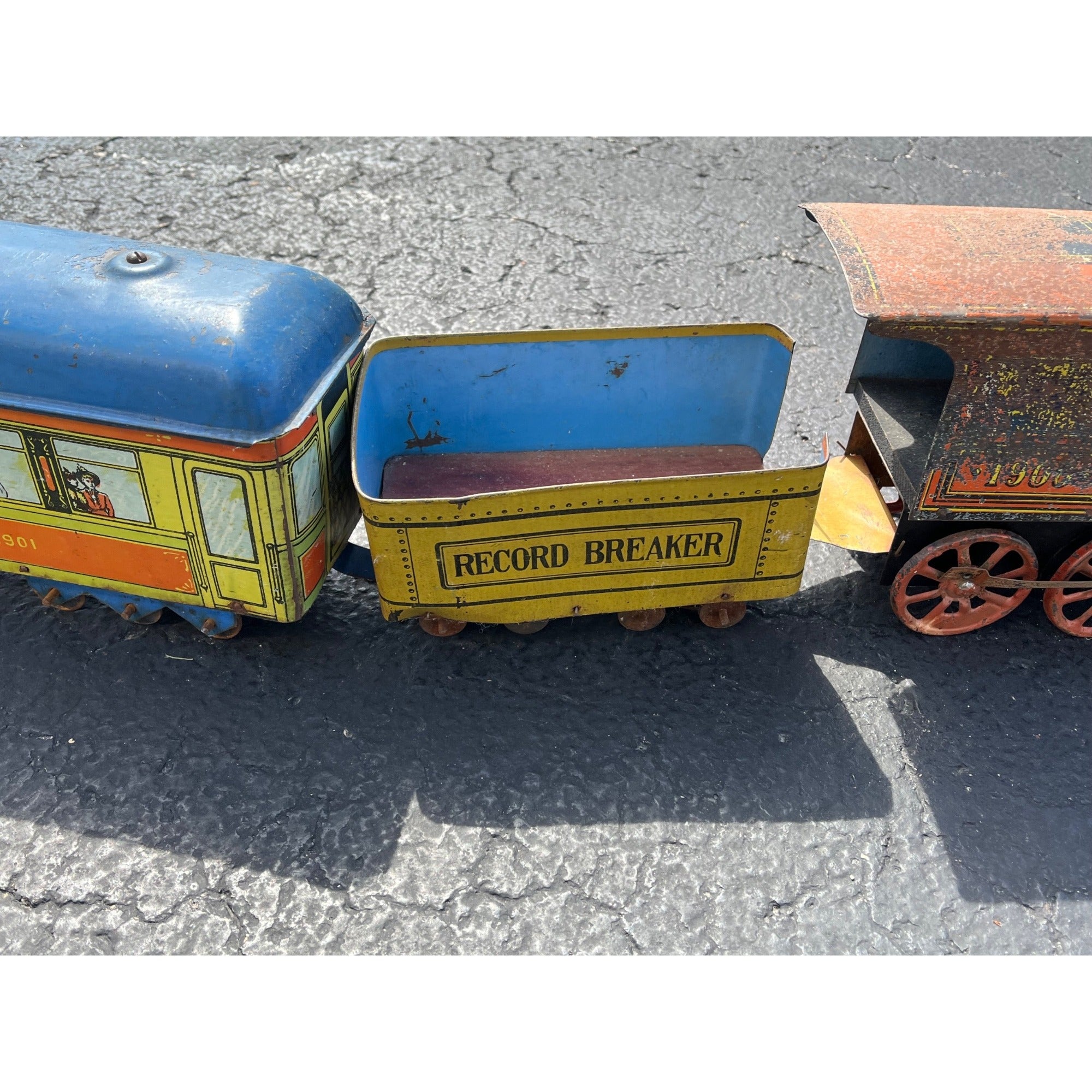 RARE Converse Large Scale Tin Train Toy 4pc Set Locomotive Manila Passenger Car
