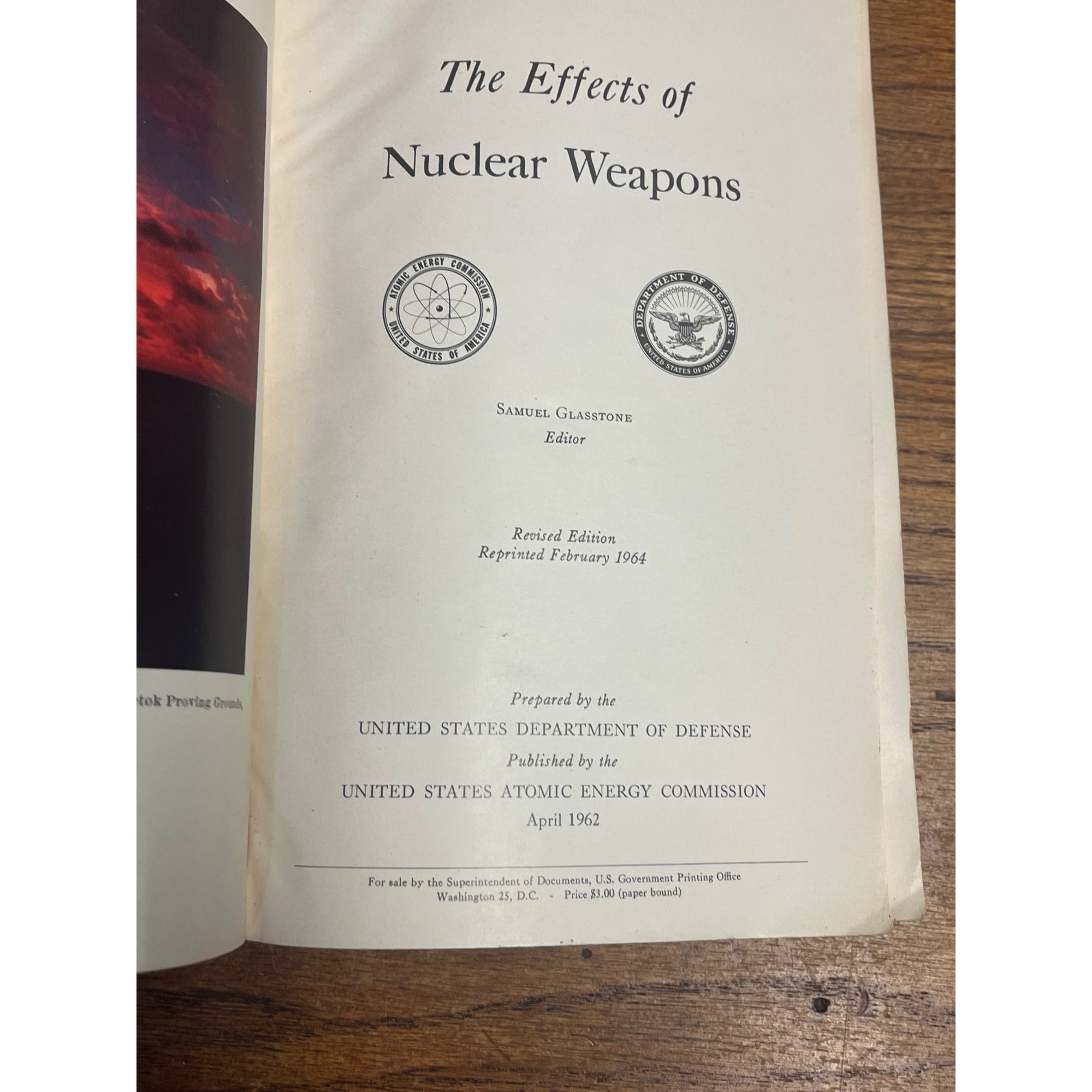 The Effects of Nuclear Weapons Book Army 1964
