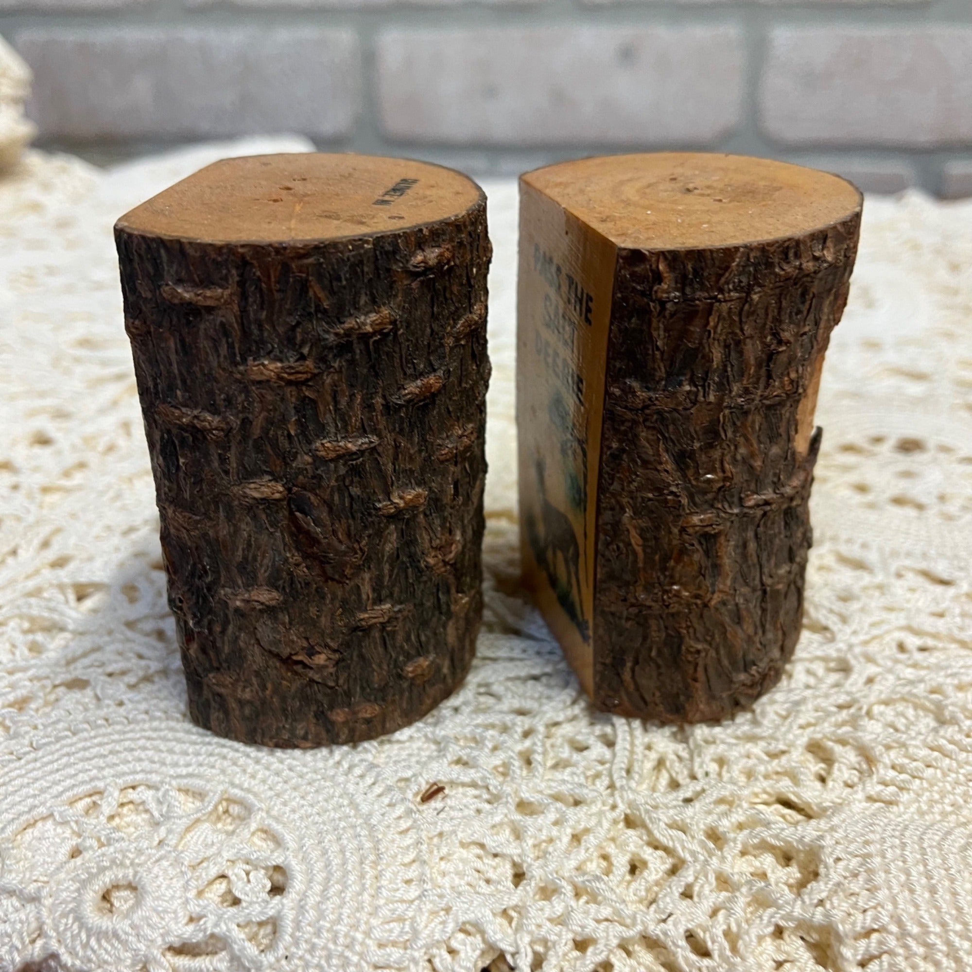 Vintage Salt and Pepper Shakers Wooden Log Kitschy Deer MCM Retro Cabin Decor
