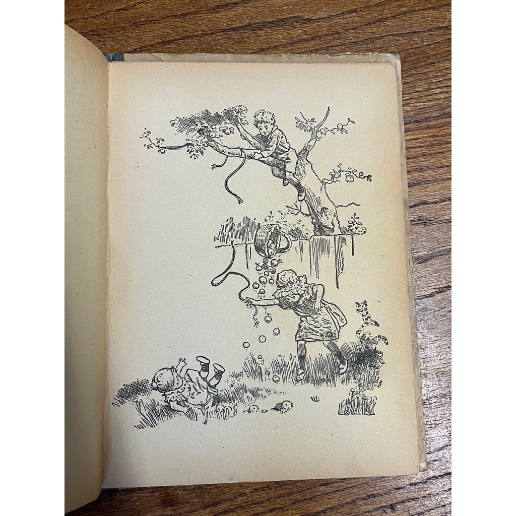 1915 Young Folks Railroad Stories Book. Charles E. Graham & Co. RARE Antique