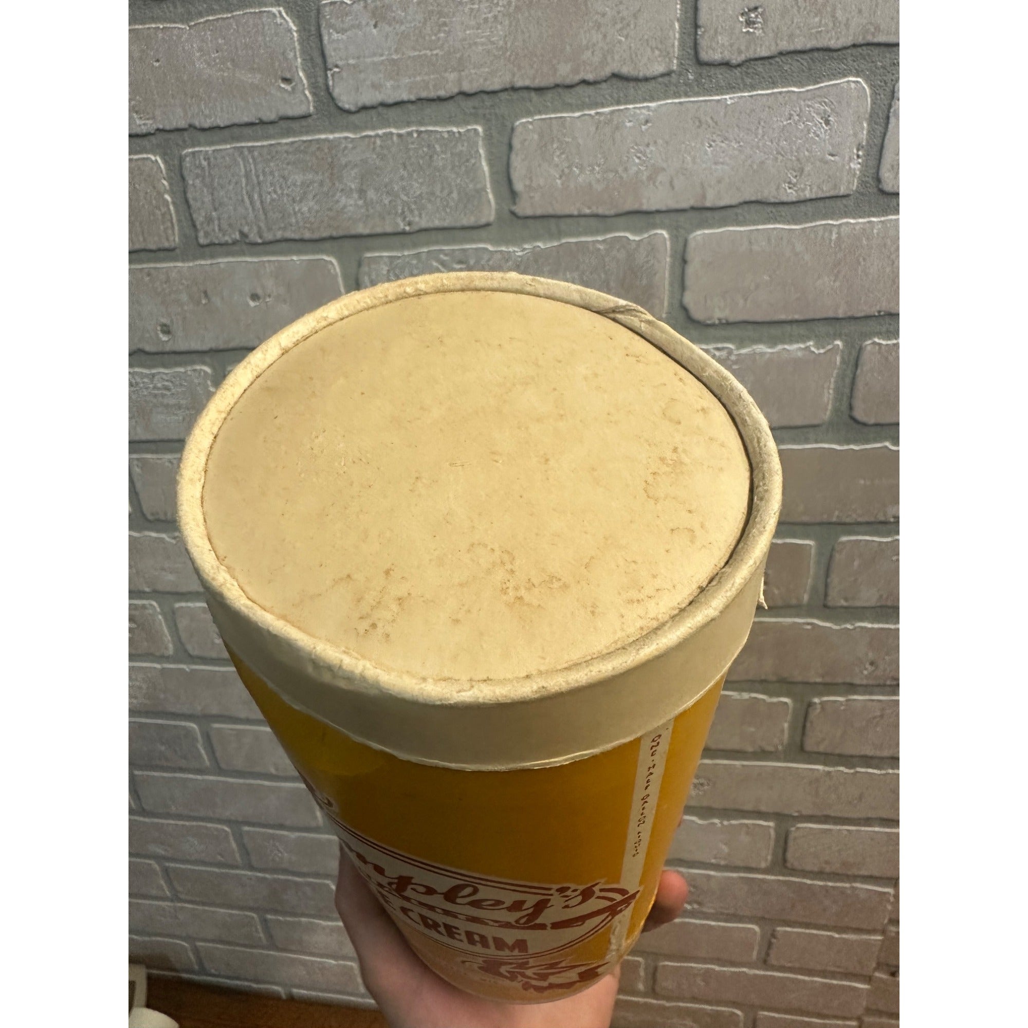 Vintage 1950s Kempley's Ice Cream Cardboard Carton Endeavor WI Wis Half Gal