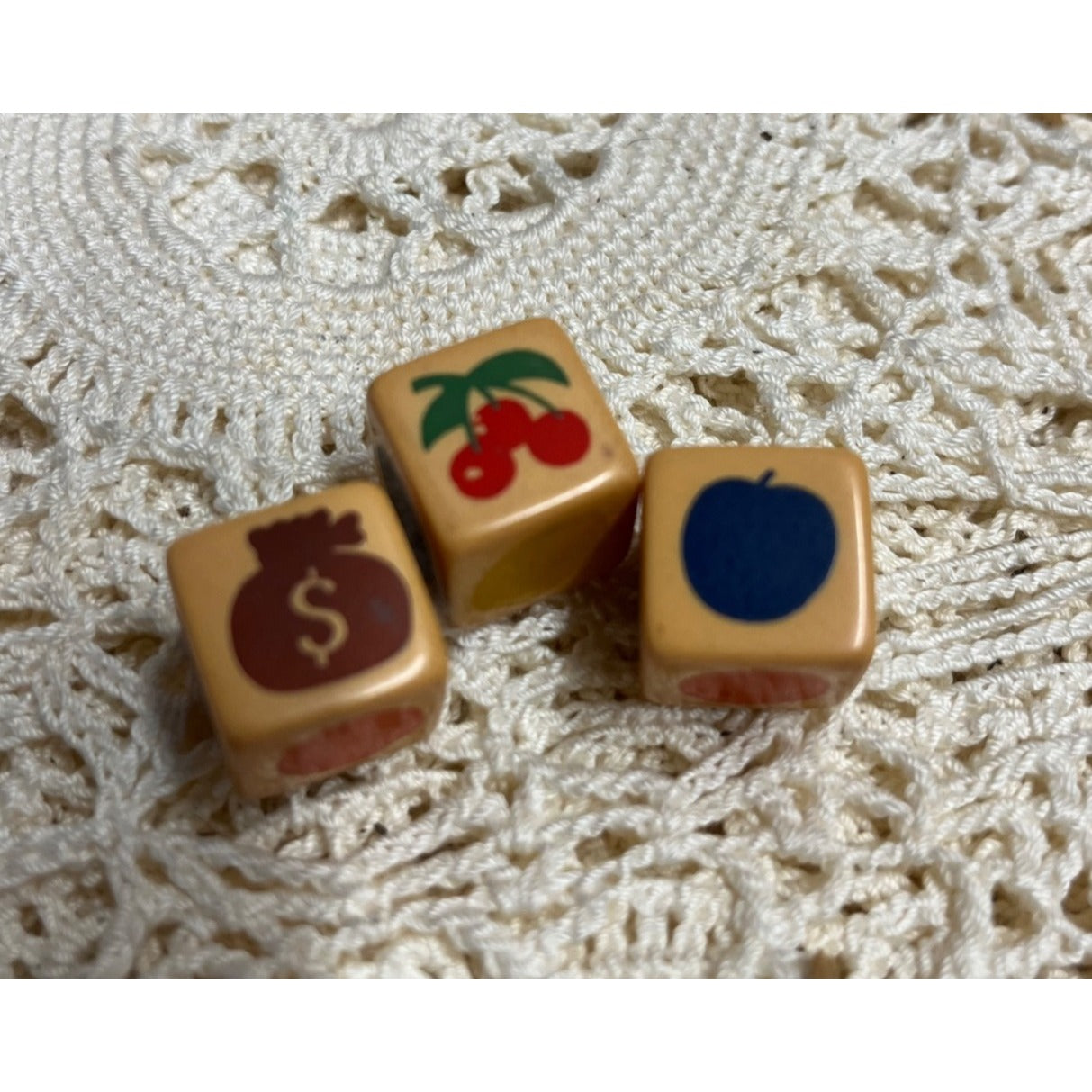 Original Vintage Jackpot Slot Game Dice Butterscotch Bakelite (3)
