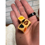 Original Vintage Jackpot Slot Game Dice Butterscotch Bakelite (3)