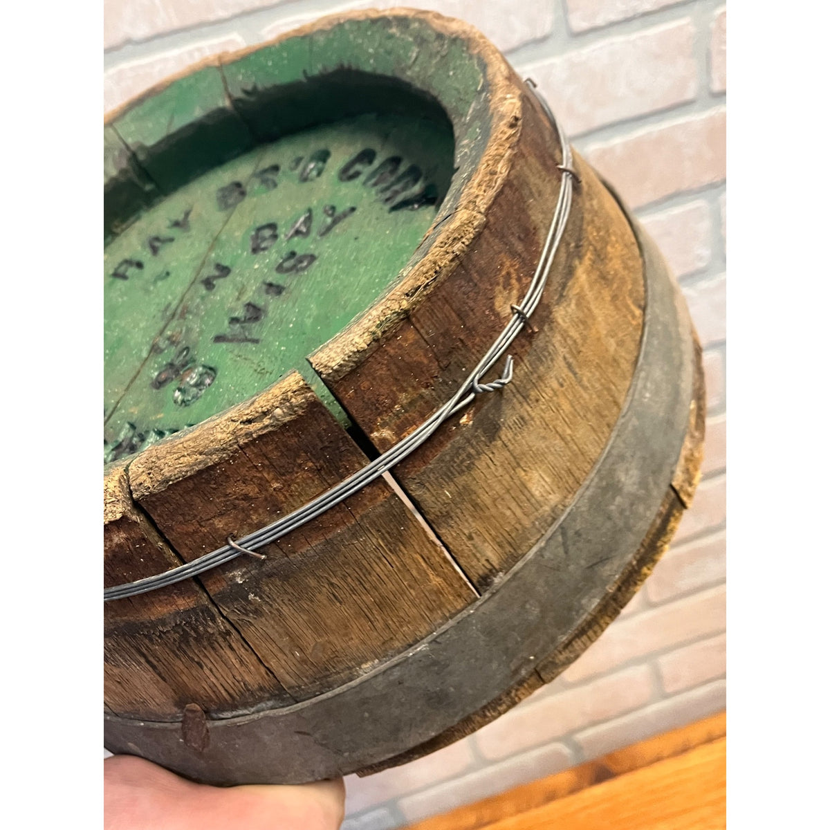 RARE Pre-Prohibition Rahr Brewing Co. Green Bay Wis Beer Barrel Keg Head WI