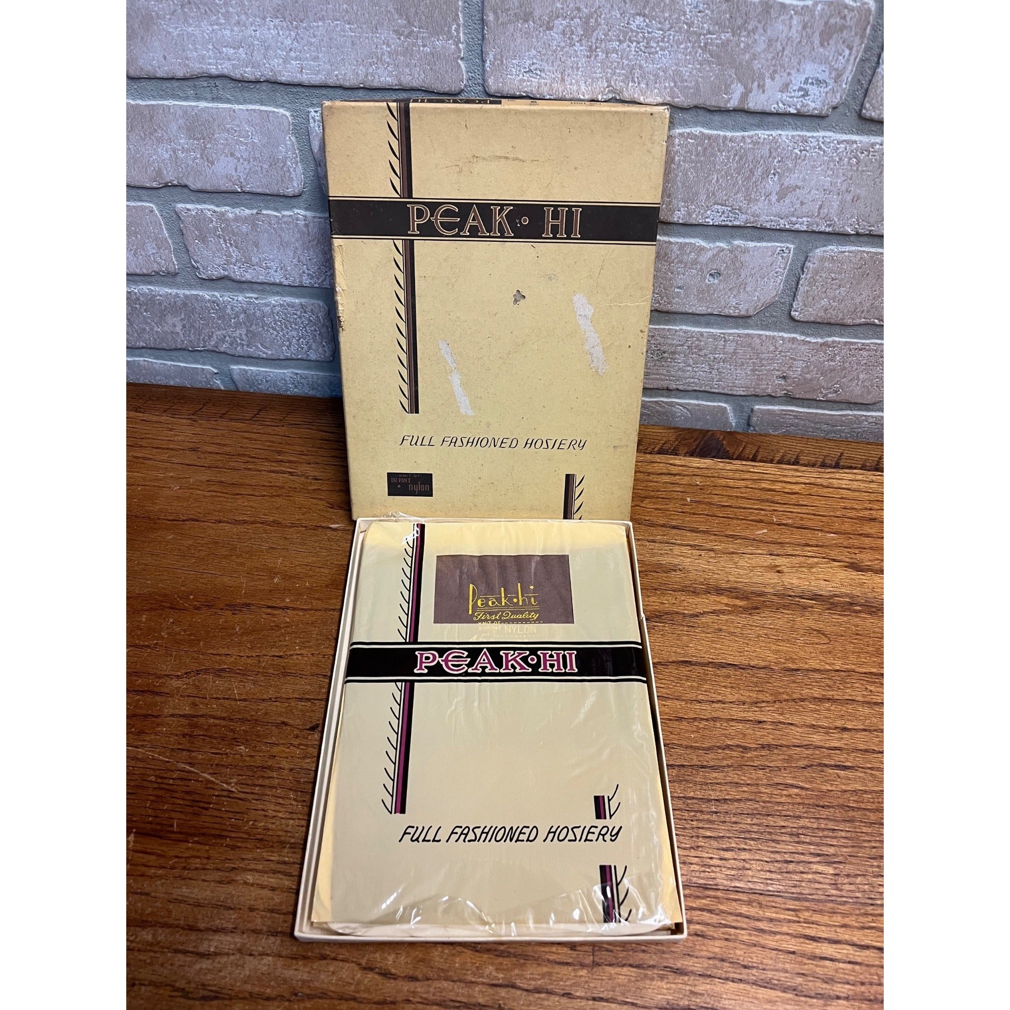 Vintage 1930s Peak Hi Hosiery Fox Trot Size 9 Nylon w/ Original Box